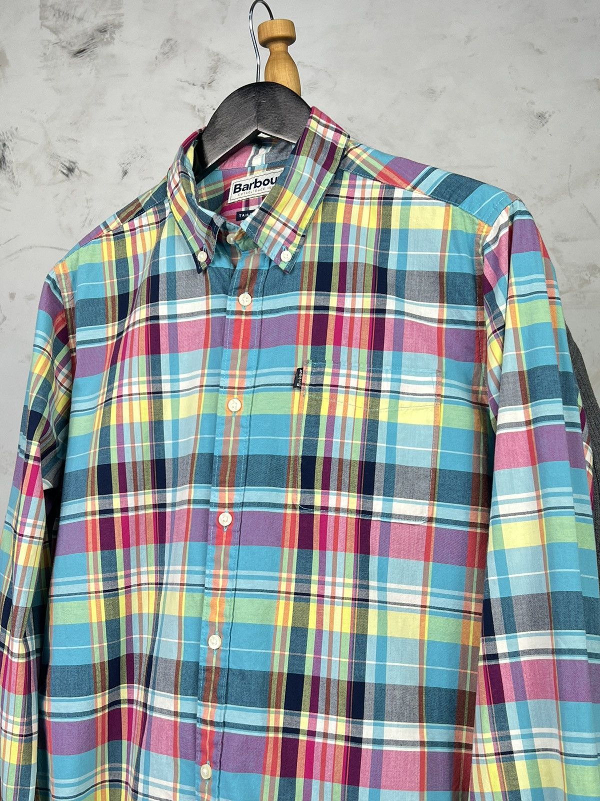 Barbour Barbour Plaid Button Up Shirt Tailored Fit Size S - M Size US M / EU 48-50 / 2 - 2 Thumbnail