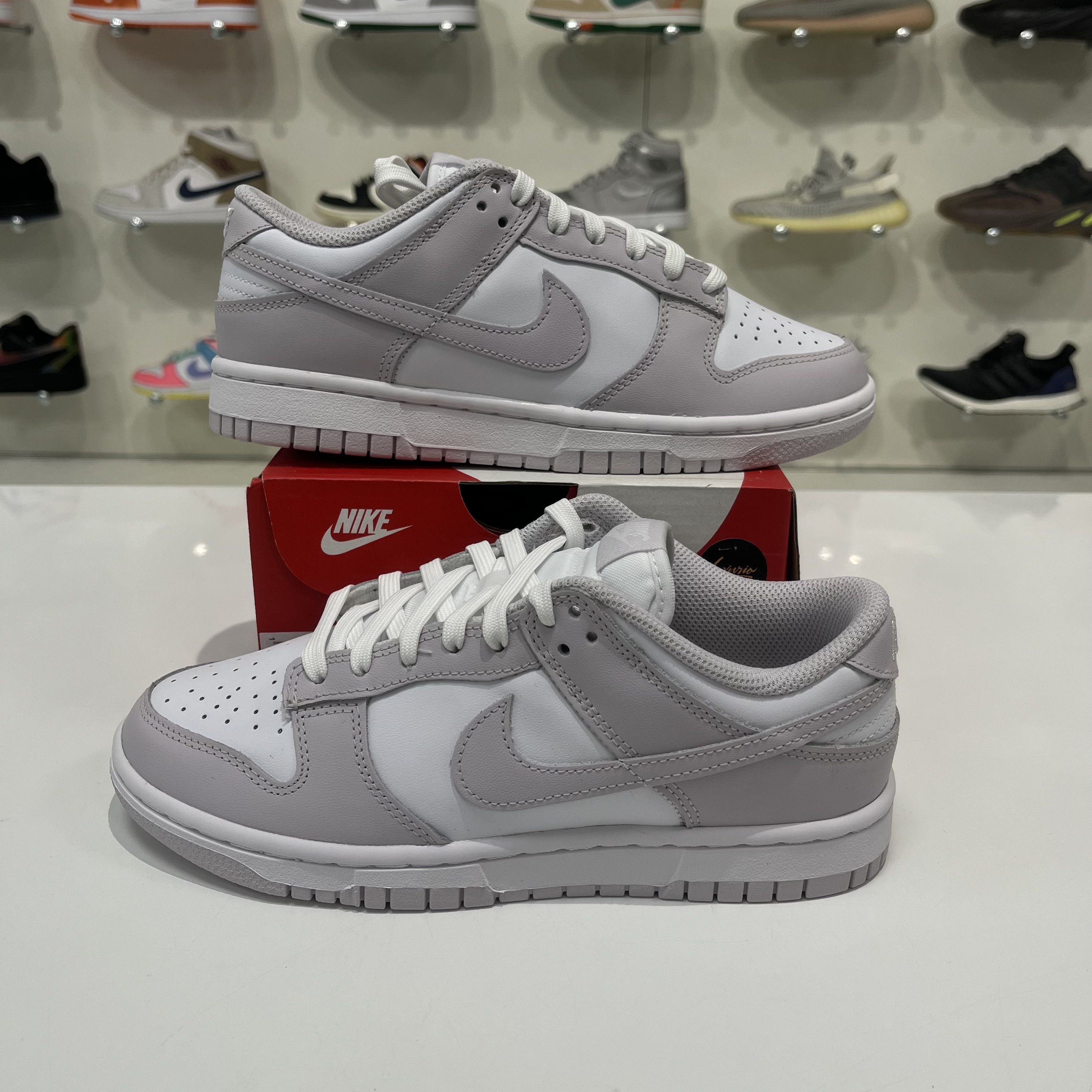 Nike Nike Dunk Low Venice(W) Size US 6.5 / IT 36.5 - 1 Thumbnail