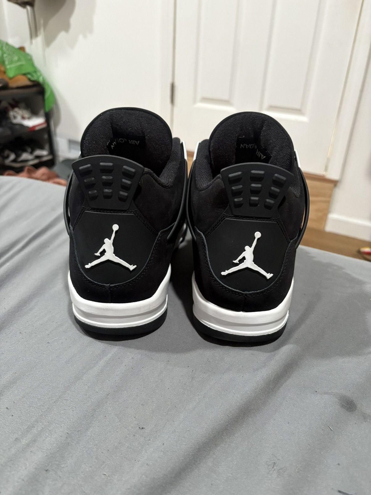 Jordan Brand Jordan 4 white thunder Size US 12 / EU 45 - 3 Thumbnail