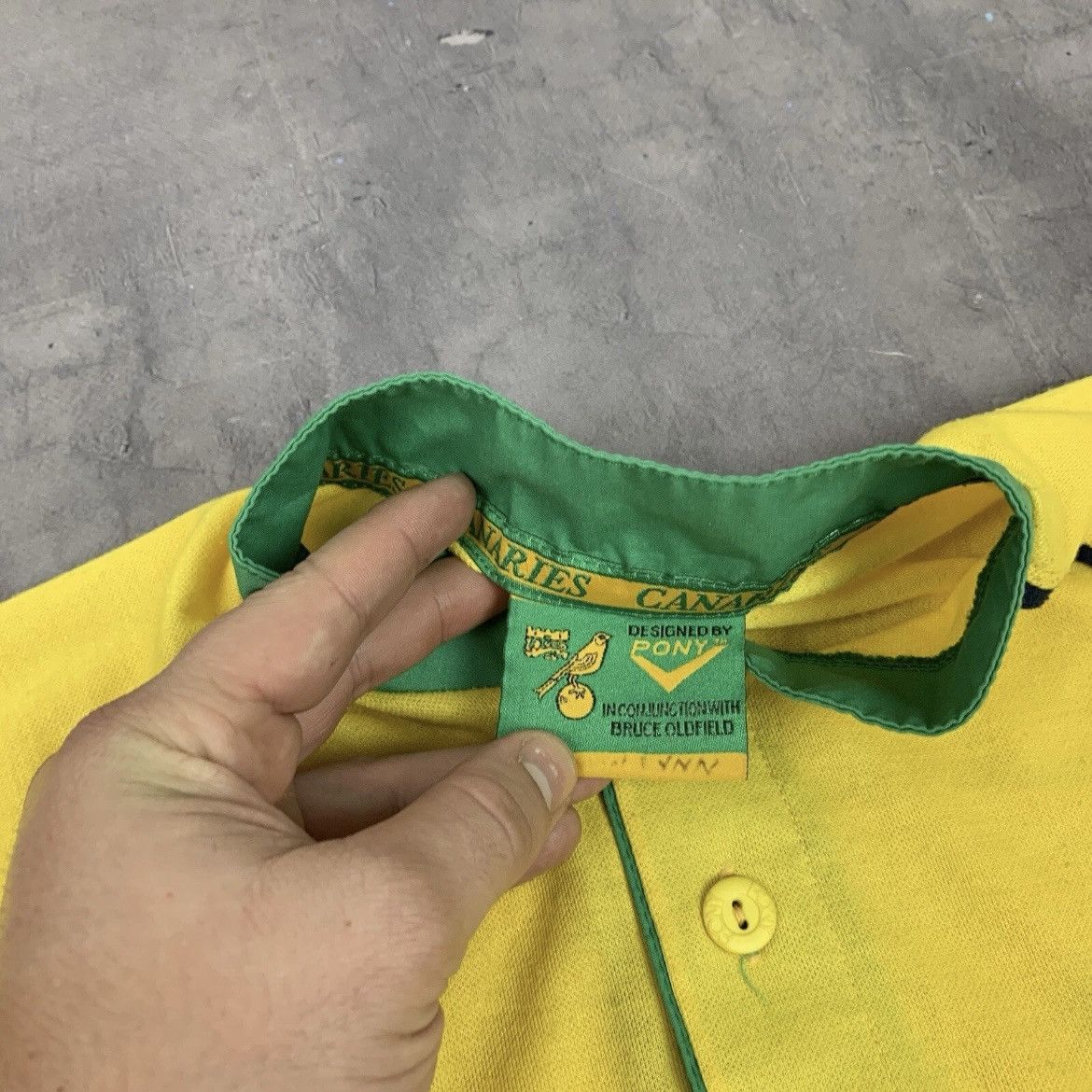 PONY Rare! #10 Norwich City Pony Vintage Soccer Jersey 1997 Size US S / EU 44-46 / 1 - 16 Thumbnail