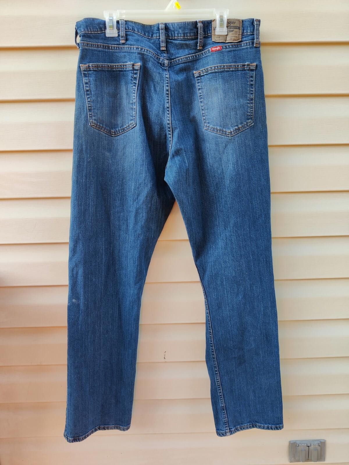 Wrangler Wrangler Jeans STAINED RK JEANS Lot Of 2 36×34 Wash Size US 36 / EU 52 - 12 Thumbnail