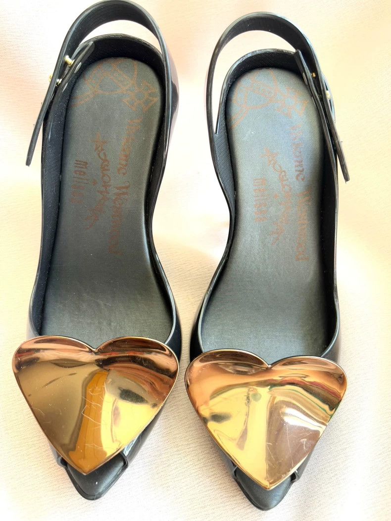 Vivienne Westwood Vivienne Westwood Black love high heels Size US 7.5 / IT 37.5 - 2 Thumbnail