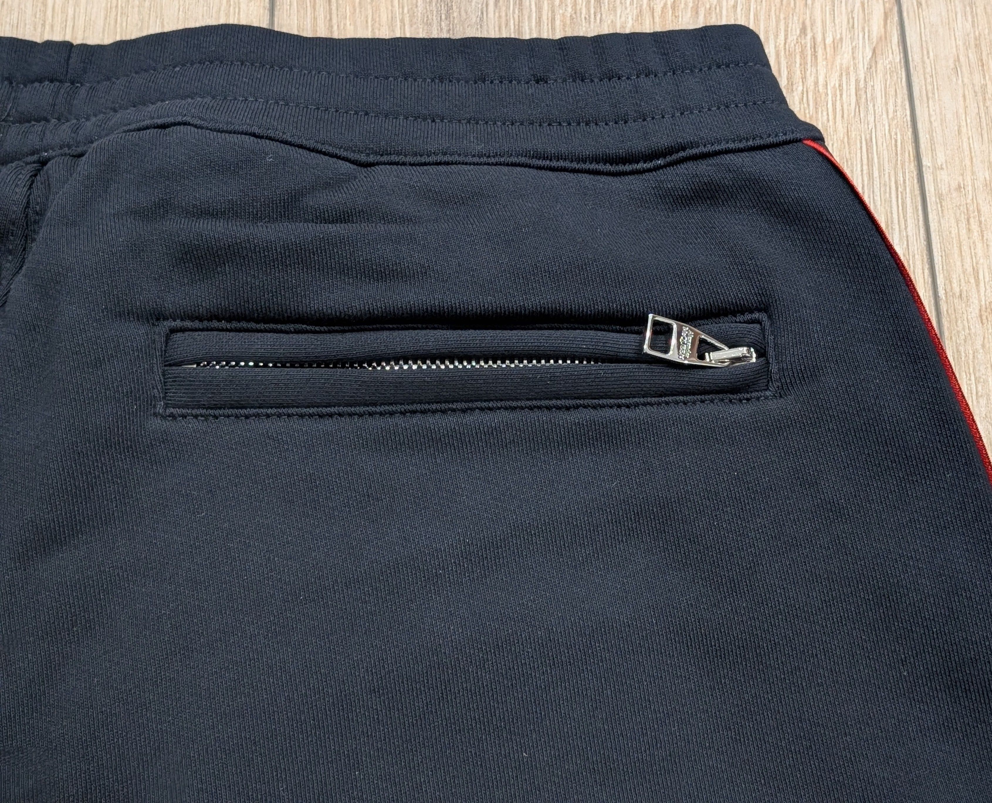 Alexander McQueen Alexander McQueen Selvedge Logo Tape Sweat Shorts Black L Size US 34 / EU 50 - 4 Thumbnail