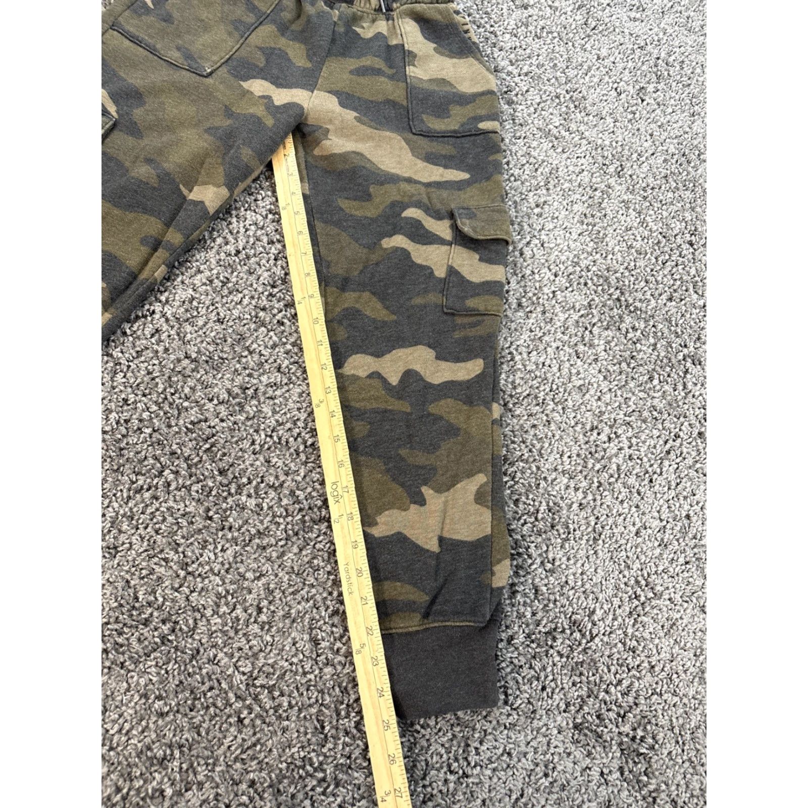 Victoria's Secret Victoria's Secret PINK Womens Pants XS Green Camouflage Cargo Sweatpants Jogger | Activewear | Regular Size 26" / US 2 / IT 38 - 2 Thumbnail