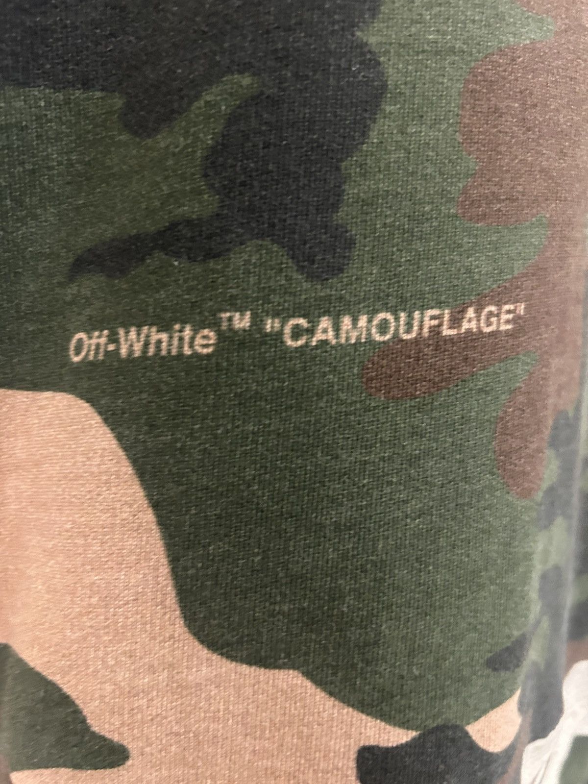 Off-White Off-White Virgil Abloh Camouflage Crewneck Sweatshirt XL Size US XL / EU 56 / 4 - 7 Thumbnail
