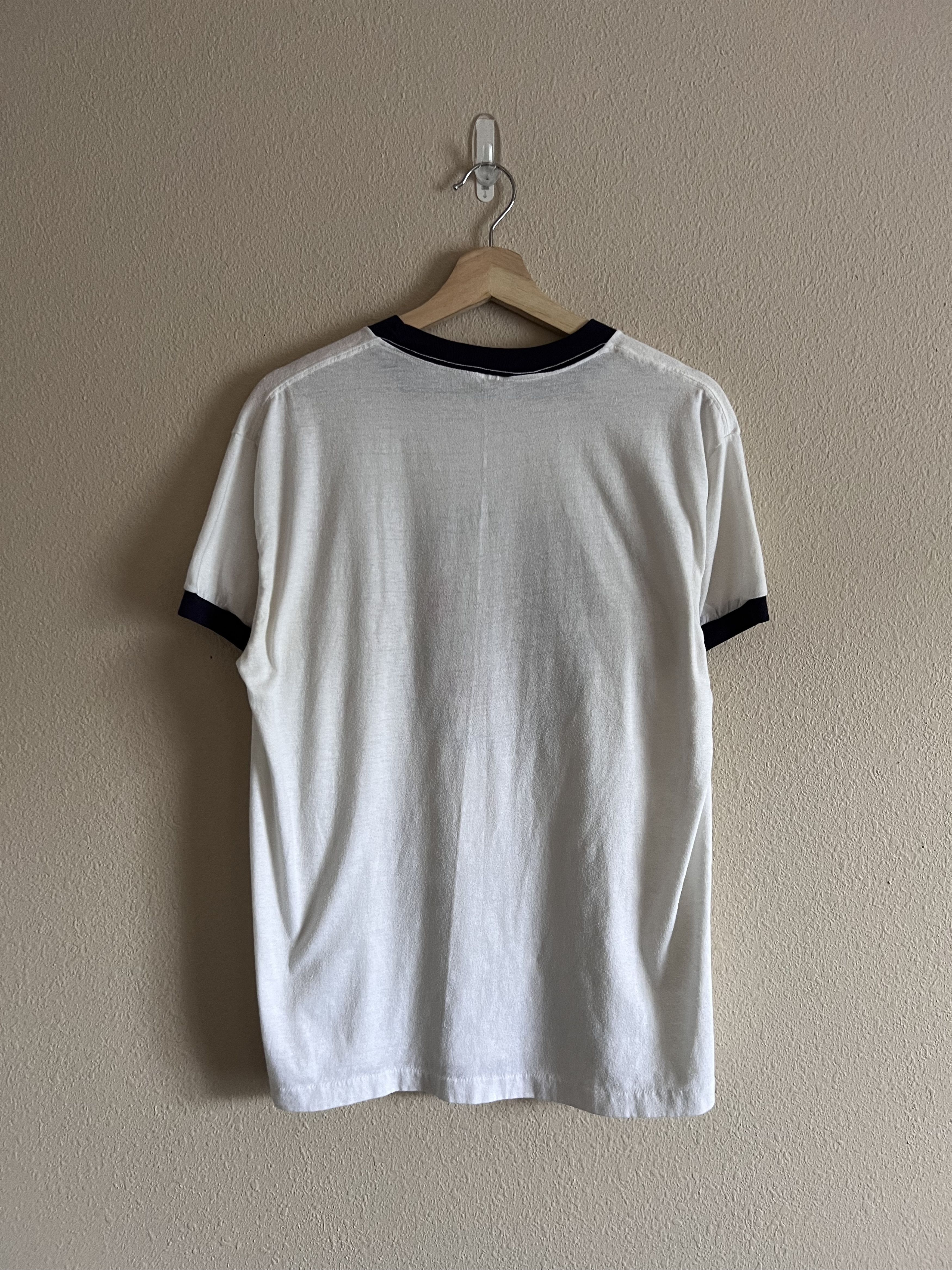 Vintage Vintage 80s Busch Gardens The Old Country Ringer Tee Size US M / EU 48-50 / 2 - 5 Thumbnail