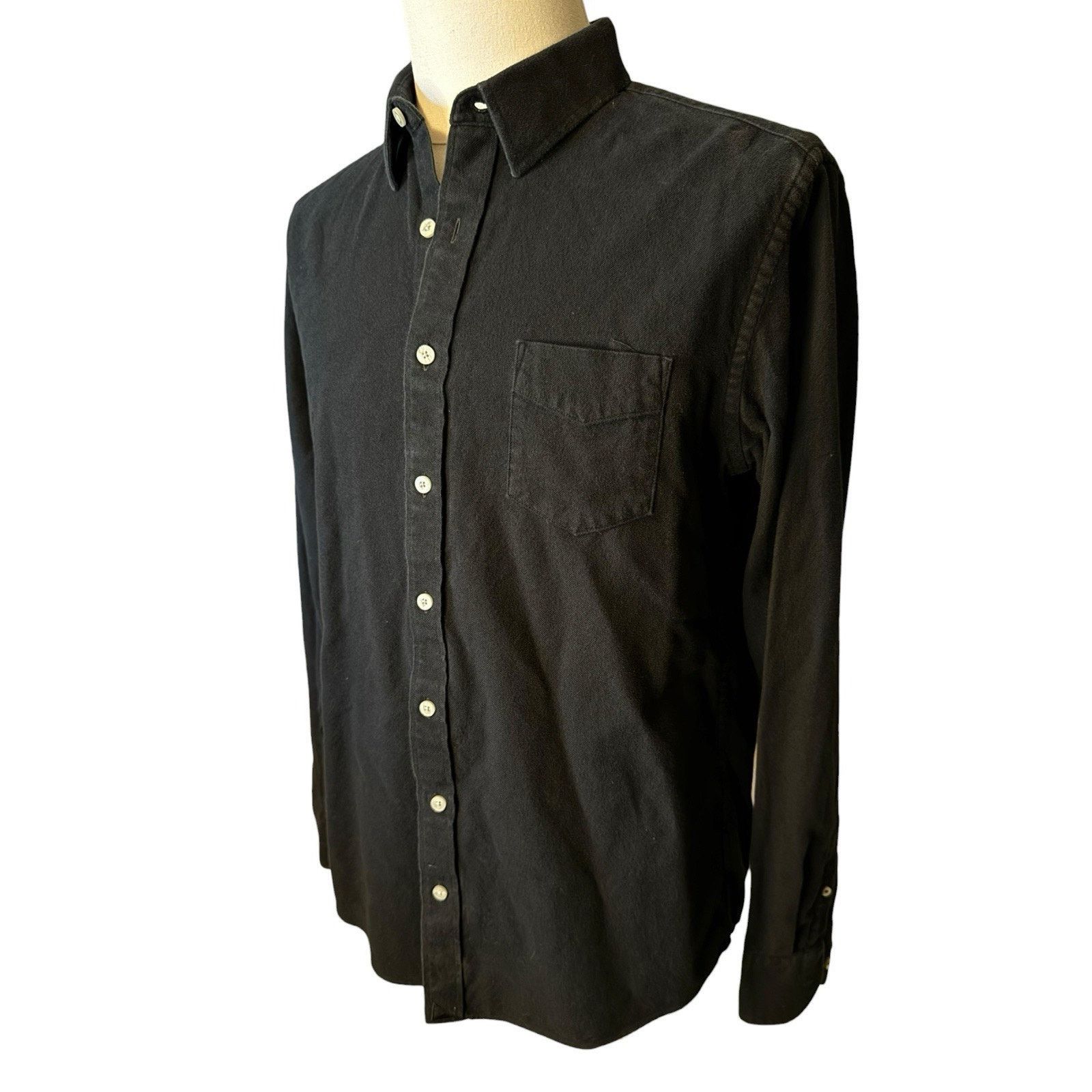 UNTUCKit Untuckit Black Flannel Shirt Men's Large TALL SLIM Size US L / EU 52-54 / 3 - 2 Thumbnail