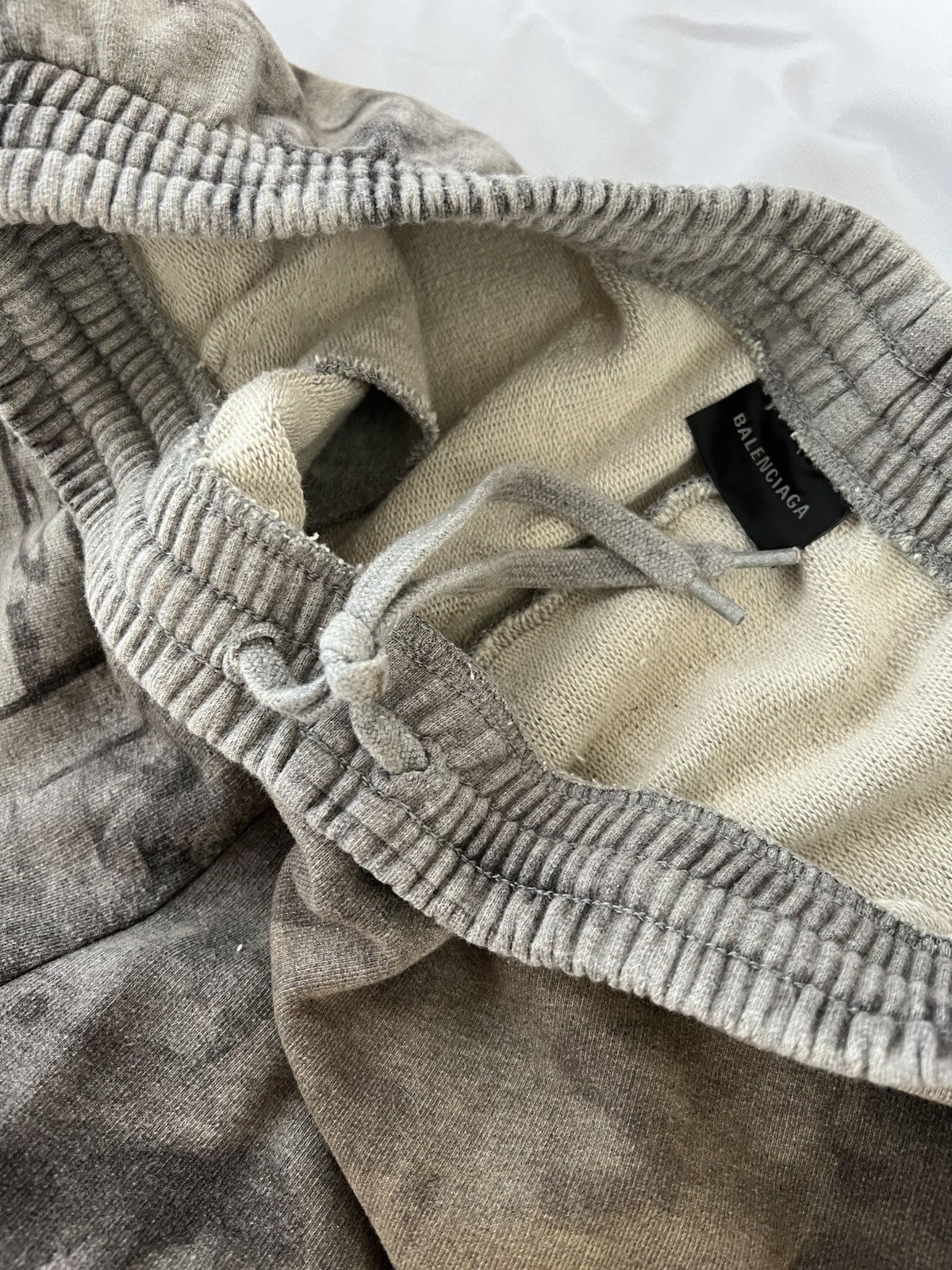 Balenciaga Balenciaga SS23 Grey Graffiti Skate Jogger Sz. S Size US 30 / EU 46 - 7 Thumbnail