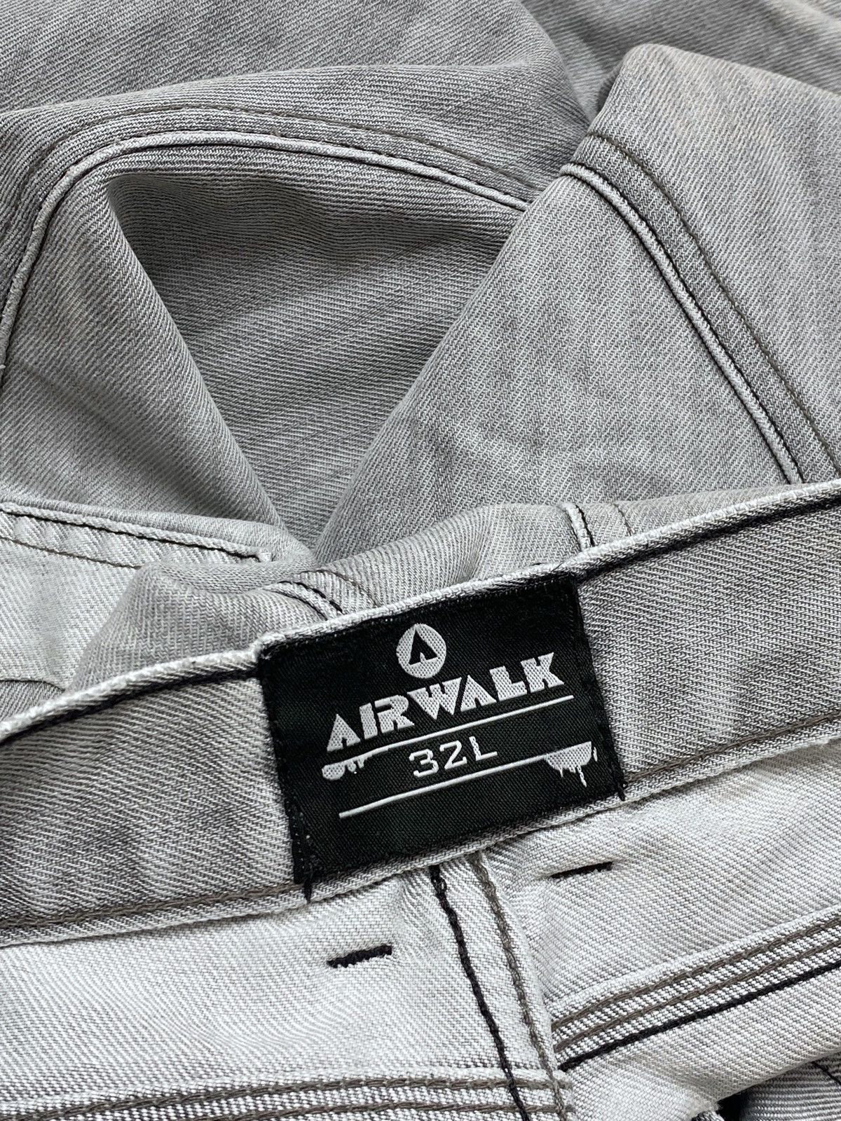 Jean Vintage AIRWALK Doubleknee Skater Jeans Dope Style Size US 32 / EU 48 - 9 Thumbnail