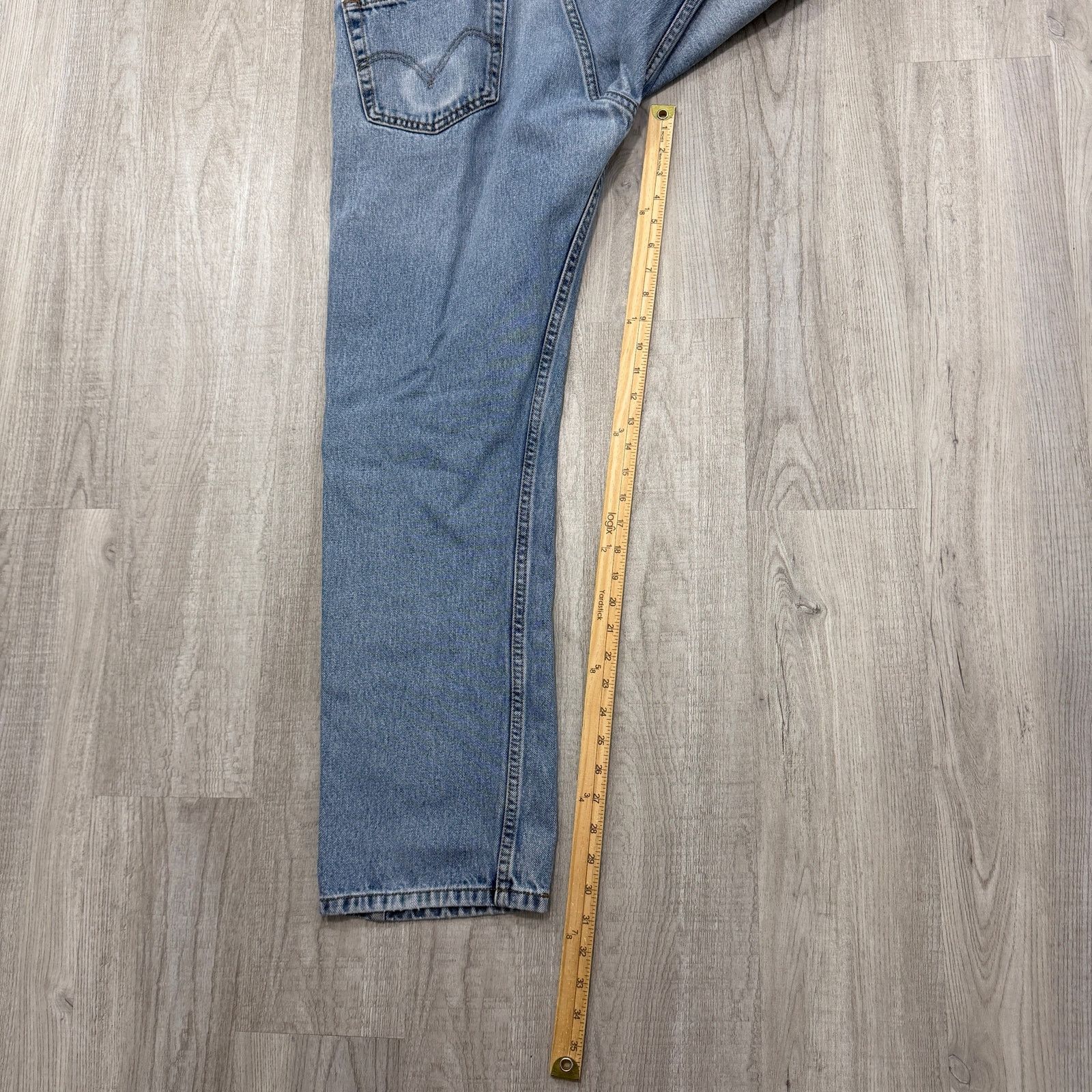 Vintage Vintage Levis 505 Jeans Men's 34x32 Blue Denim Regular Fit Size US 34 / EU 50 - 13 Thumbnail