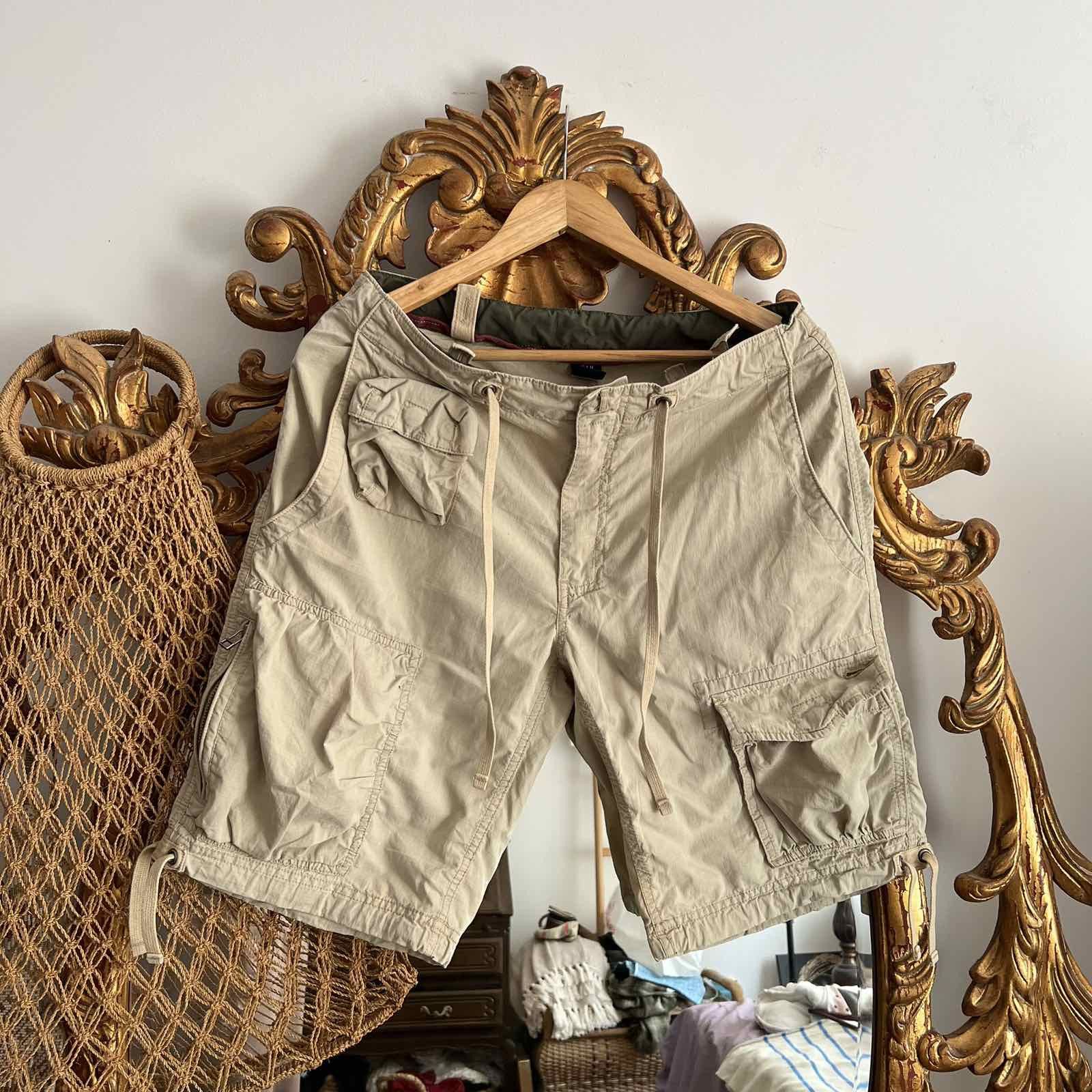 Gap × Vintage VTG GAP SHORTS CARGO PANTS MULTI POCKET SZ XS Size US 29 - 1 Thumbnail