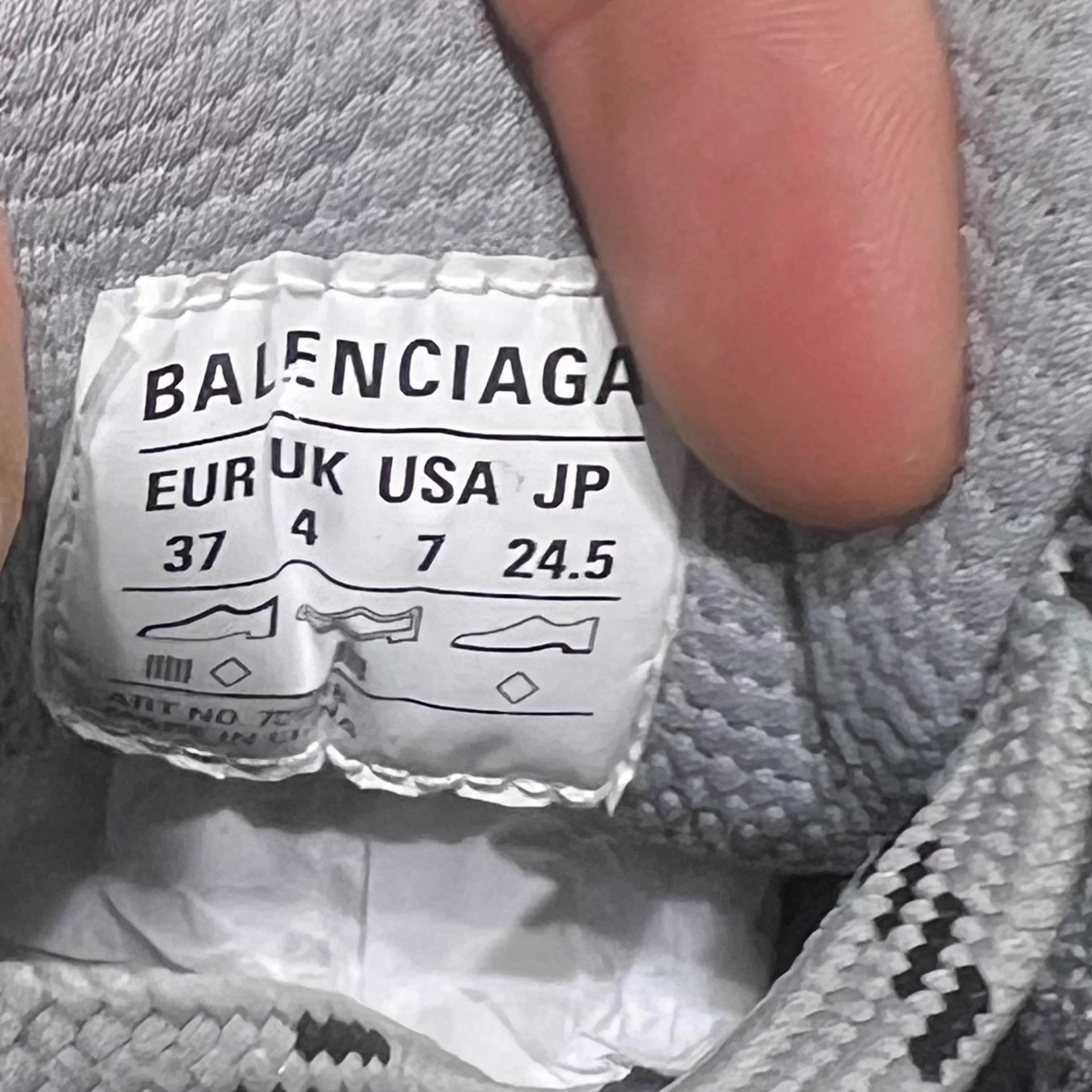 Balenciaga Balenciaga Crystal Dad Sneakers Gray 37 New Worn Once Size US 6 / IT 36 - 8 Thumbnail