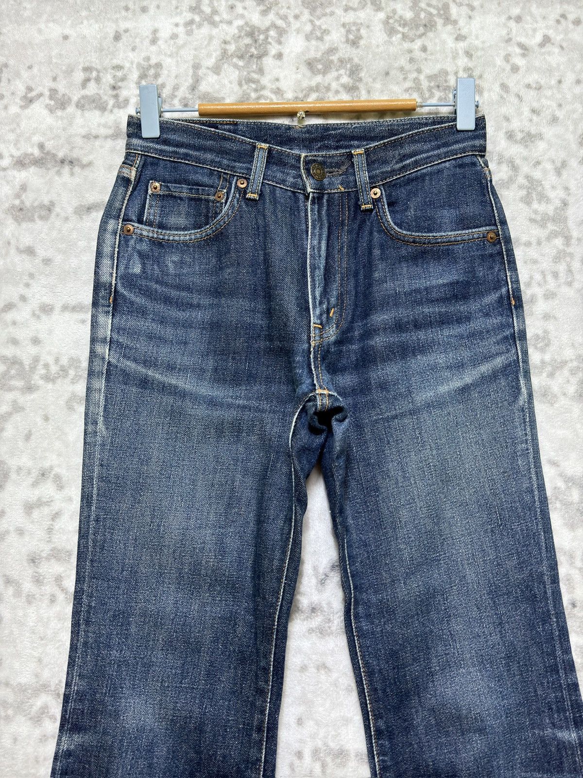 Edwin Vintage Miss Edwin 503 Regular Flare Blue Washed Distressed Size US 26 / EU 42 - 3 Thumbnail