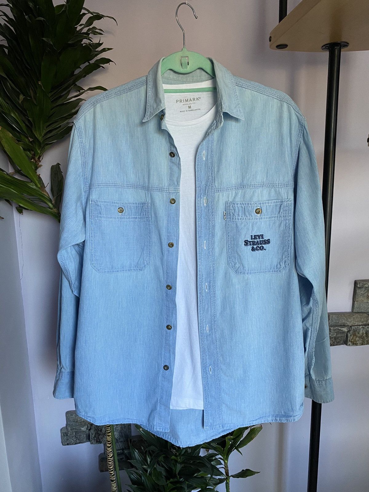 Levi's × Levi's Made & Crafted × Levi's Vintage Clothing Vtg Levis Button Up Blue Denim Shirt Size US M / EU 48-50 / 2 - 1 Thumbnail