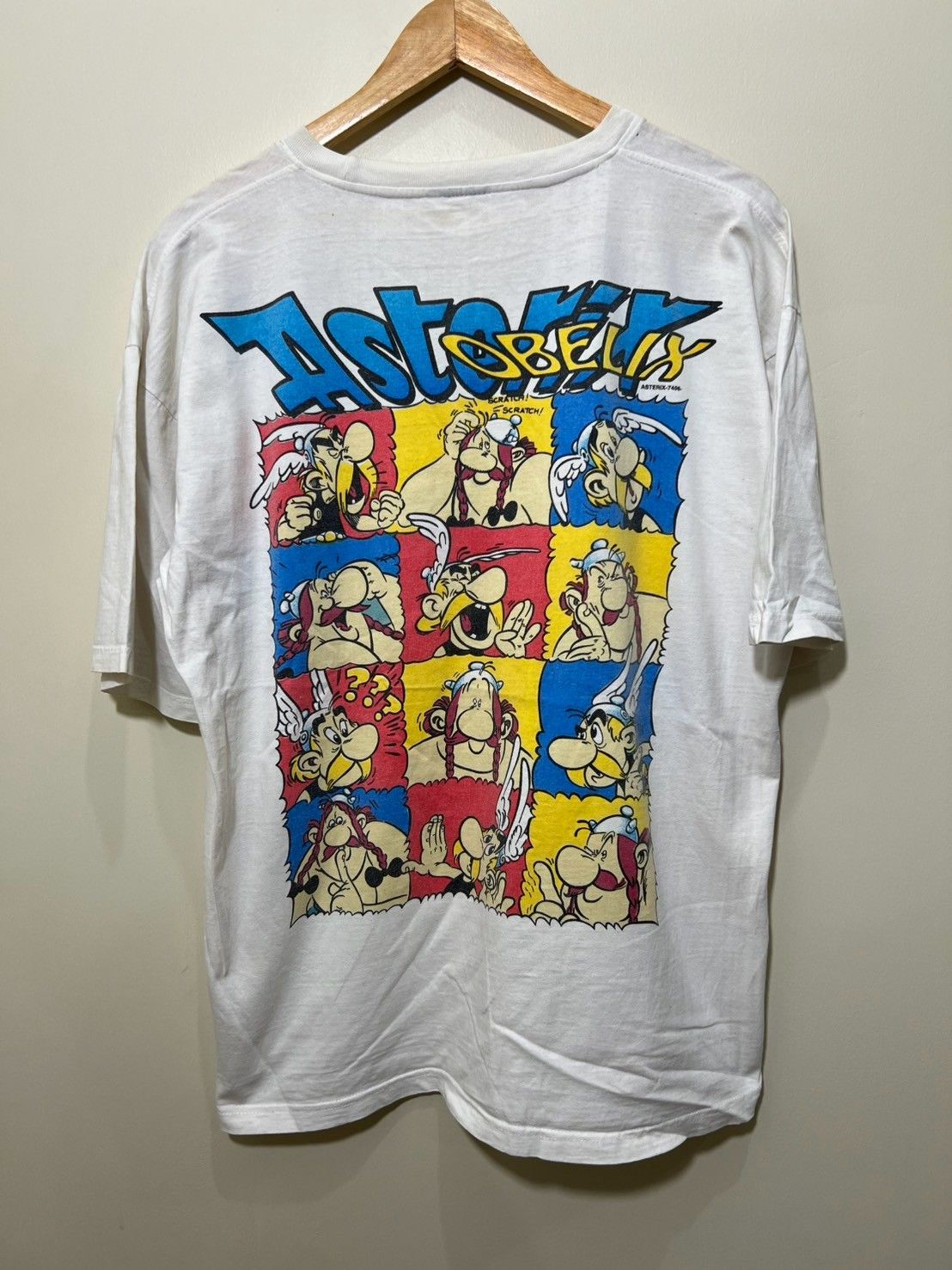 Vintage Vintage Asterix Obelix shirt bnz01 Size US L / EU 52-54 / 3 - 5 Thumbnail