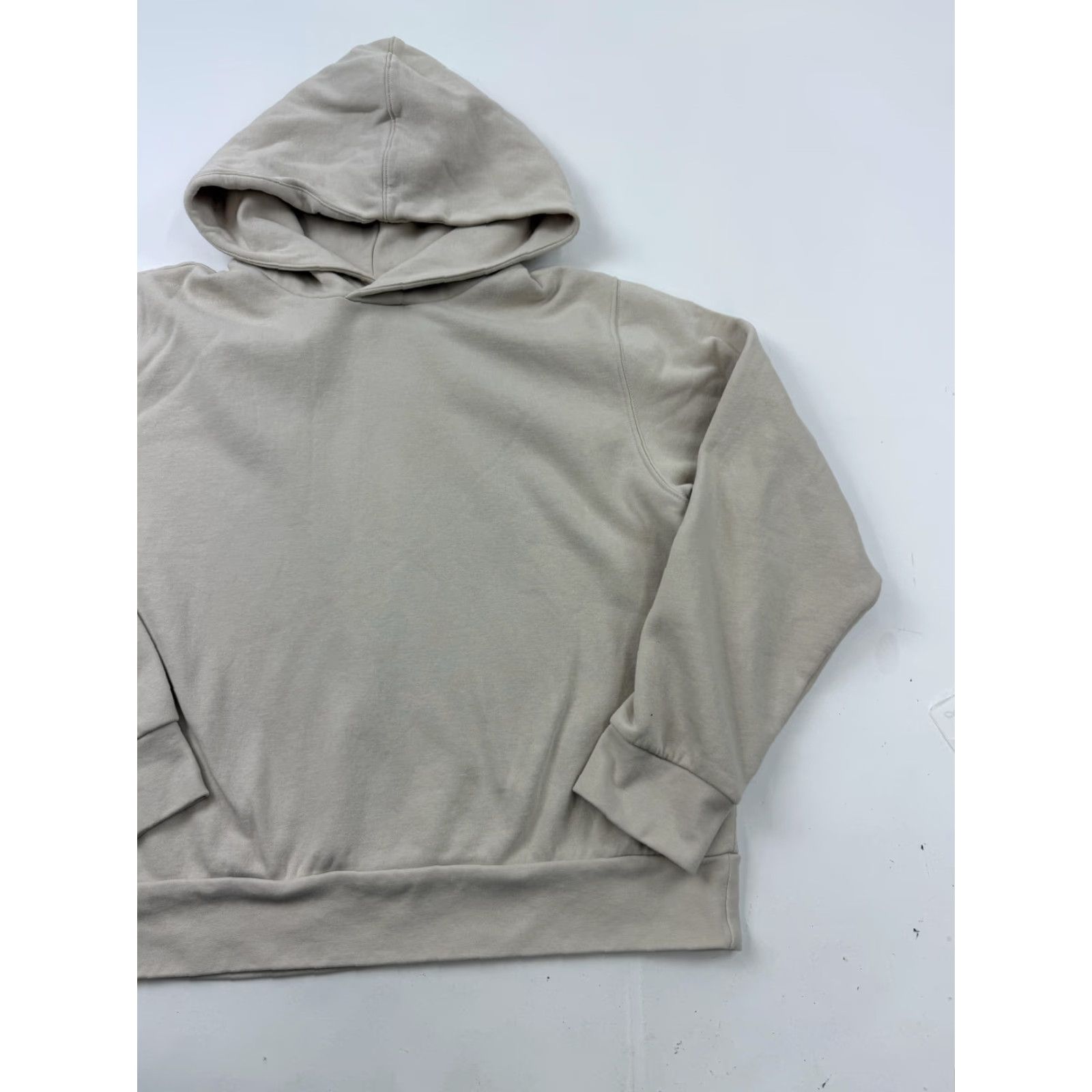 H&M H&M Hoodie Womens Large Beige Fleece Pullover Sweatshirt Basics Solid Casual Size L / US 10 / IT 46 - 3 Thumbnail