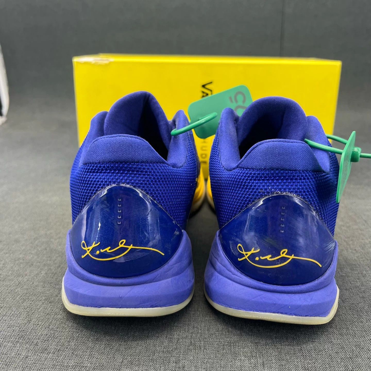 Nike KD5 5xChampion blue yellow US9.5 near new Size US 9.5 / EU 42-43 - 7 Thumbnail