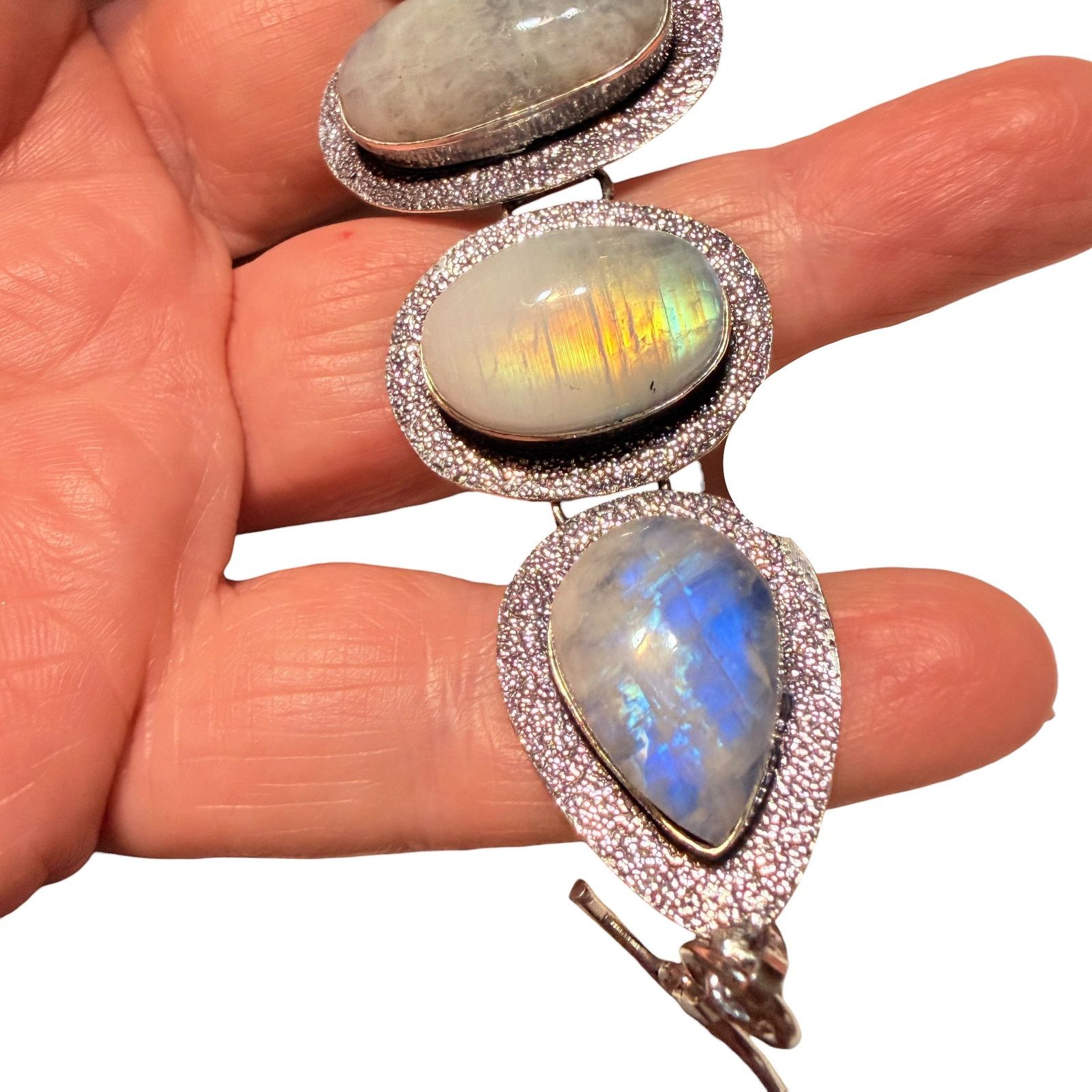 The Unbranded Brand Rainbow Moonstone Bracelet Sterling Silver Plated Size ONE SIZE - 4 Thumbnail
