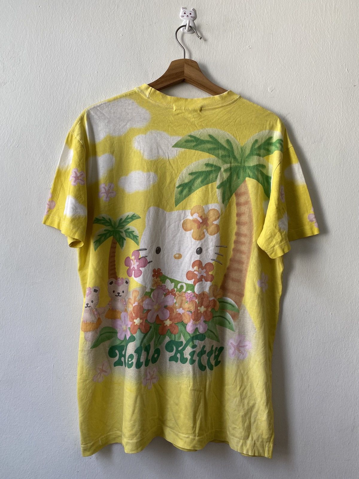 Japanese Brand × Vintage Vintage 90s Hello Kitty Safari Design Fullprint T Shirt Size US L / EU 52-54 / 3 - 3 Thumbnail