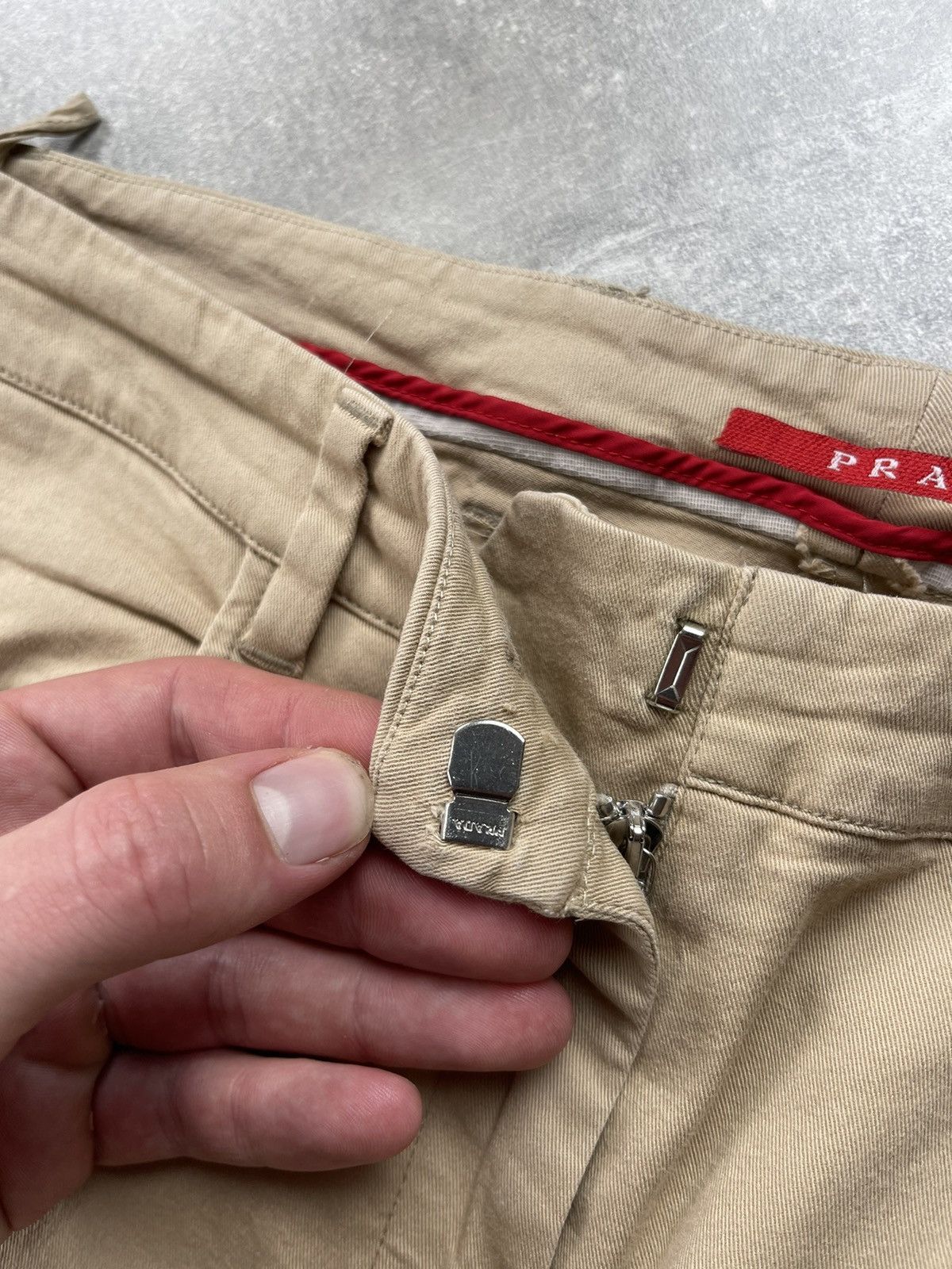 Prada × Vintage Vintage Prada Linea Rossa Y2K Beige Ruffle Slim Pants Size 30" / US 8 / IT 44 - 8 Thumbnail