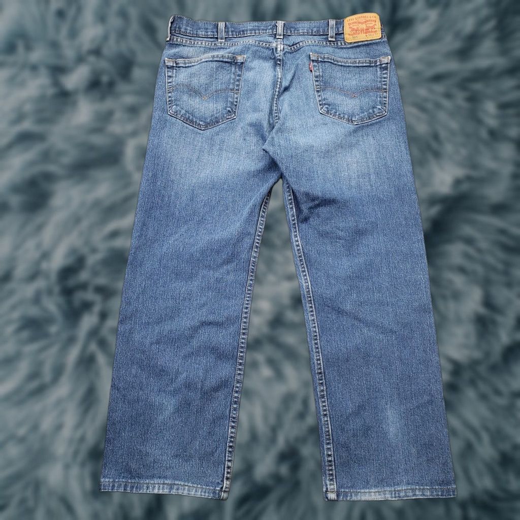 Levi's Levi's 505 Straight Leg Jeans Mens Size 38 Blue Denim 5-Pocket Medium Wash Red Tab - 27 Inseam, 18.5" Waist, 37" Outseam, Cotton, Regular Fit Size US 38 / EU 54 - 1 Thumbnail