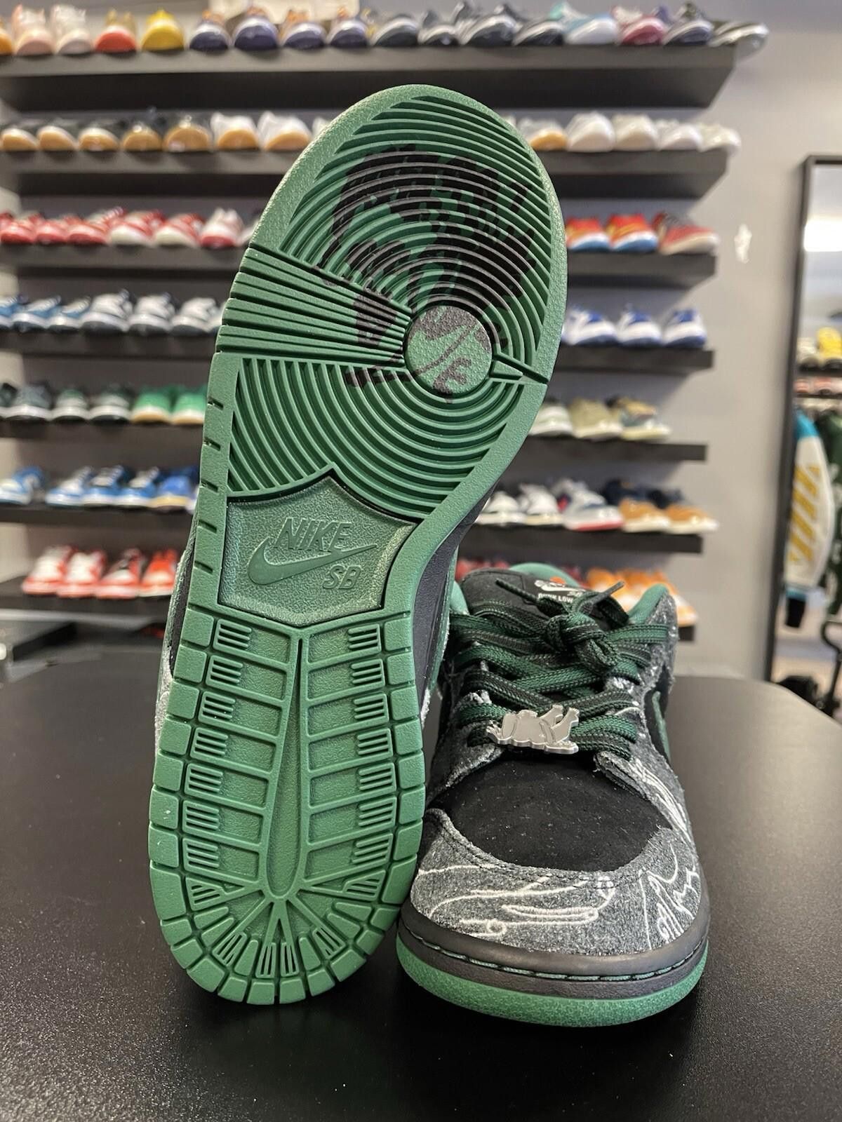 Nike Size 11.5 - Nike THERE Skateboards x Dunk SB Ultra Humanized Size US 11.5 / EU 44-45 - 10 Thumbnail