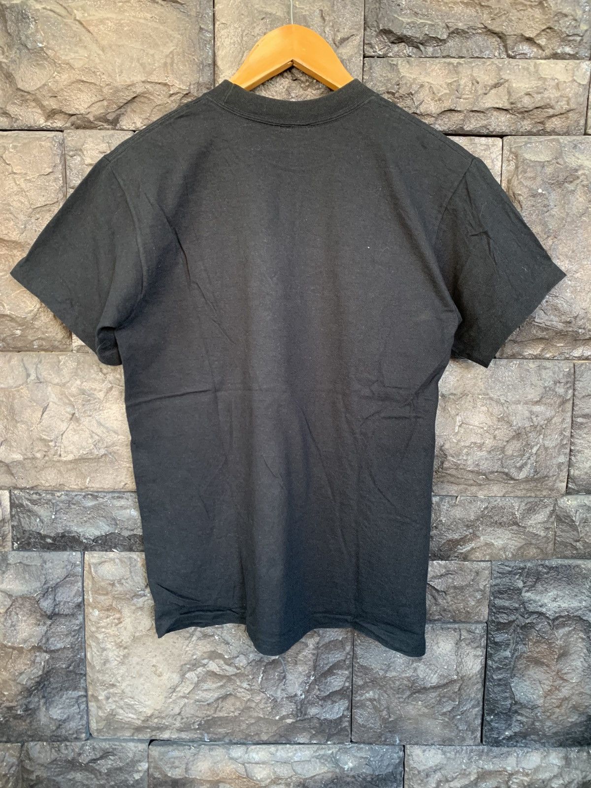 Vintage Vintage 90s Bitch Skateboards T shirt Size US L / EU 52-54 / 3 - 5 Thumbnail