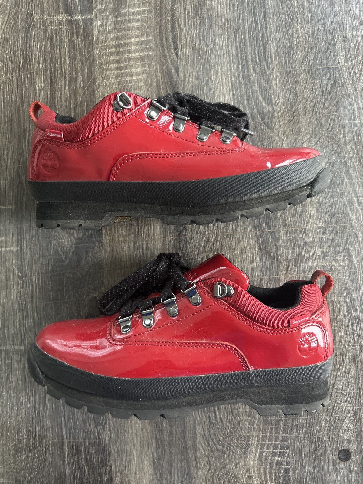 Supreme × Timberland Supreme x Timberland low hikers Size US 8 / EU 41 - 1 Thumbnail