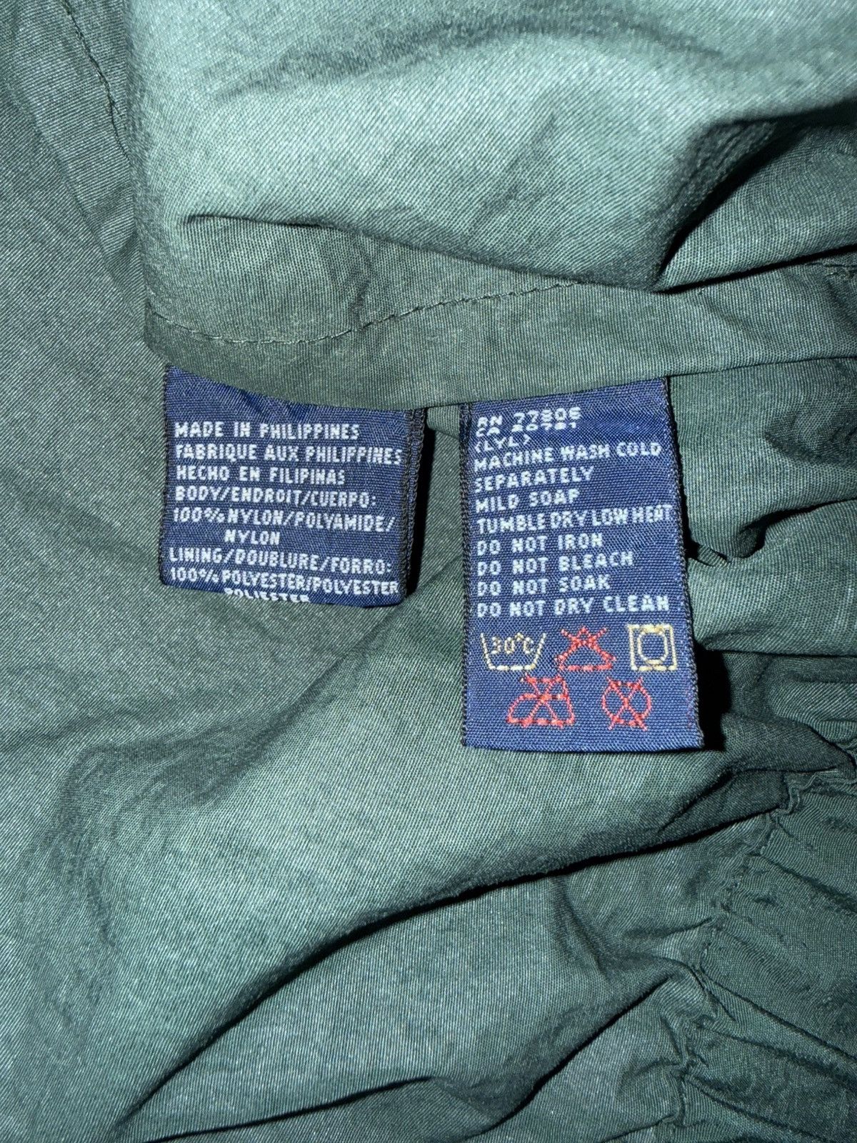 Tommy Hilfiger Vintage Tommy Hilfiger Spellout Windbreaker Jacket Size US XL / EU 56 / 4 - 11 Thumbnail