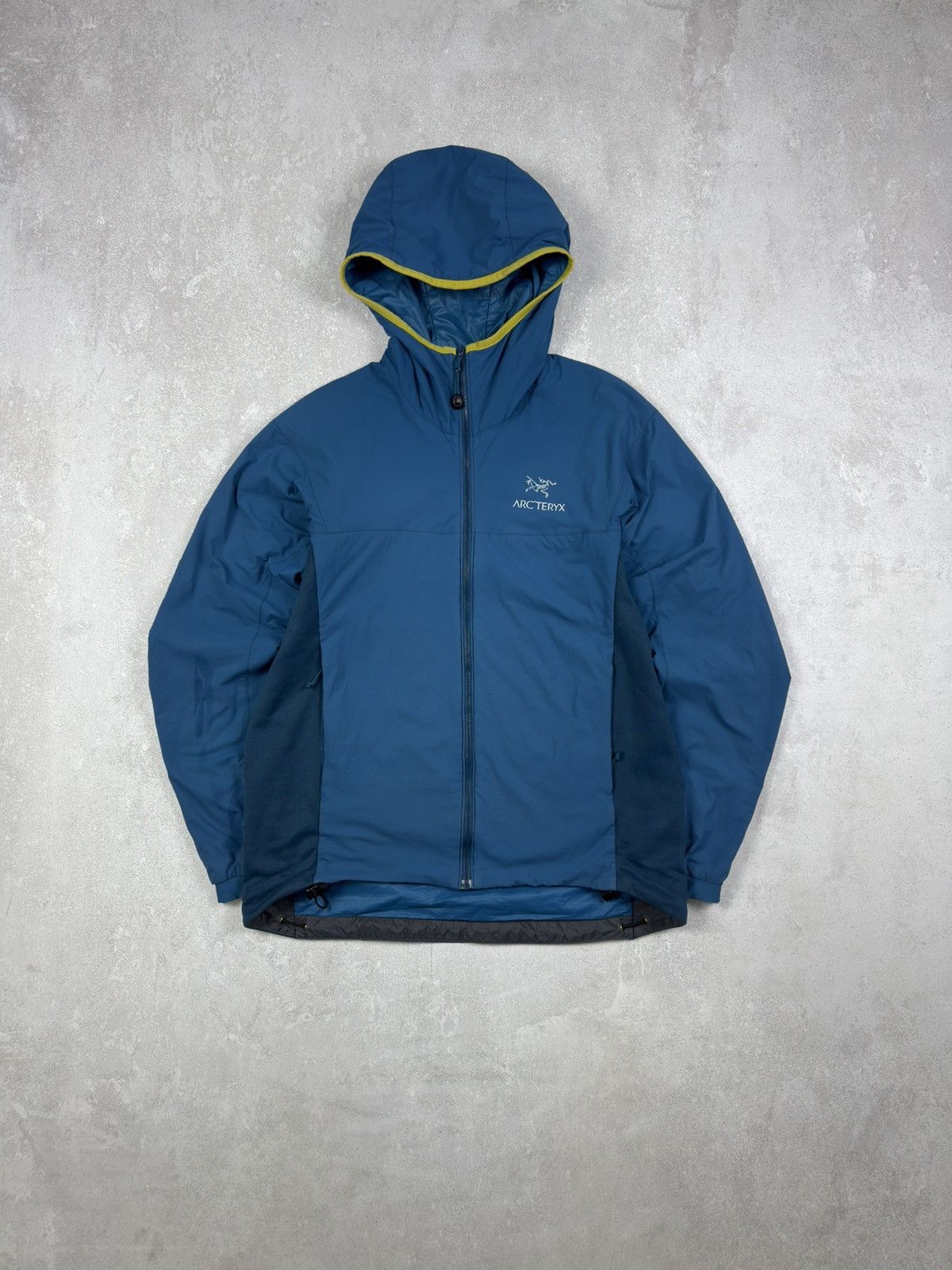 Arc'teryx Vintage Arcteryx Atom LT Light Puffer Jacket Outdoor size M Size US M / EU 48-50 / 2 - 3 Thumbnail