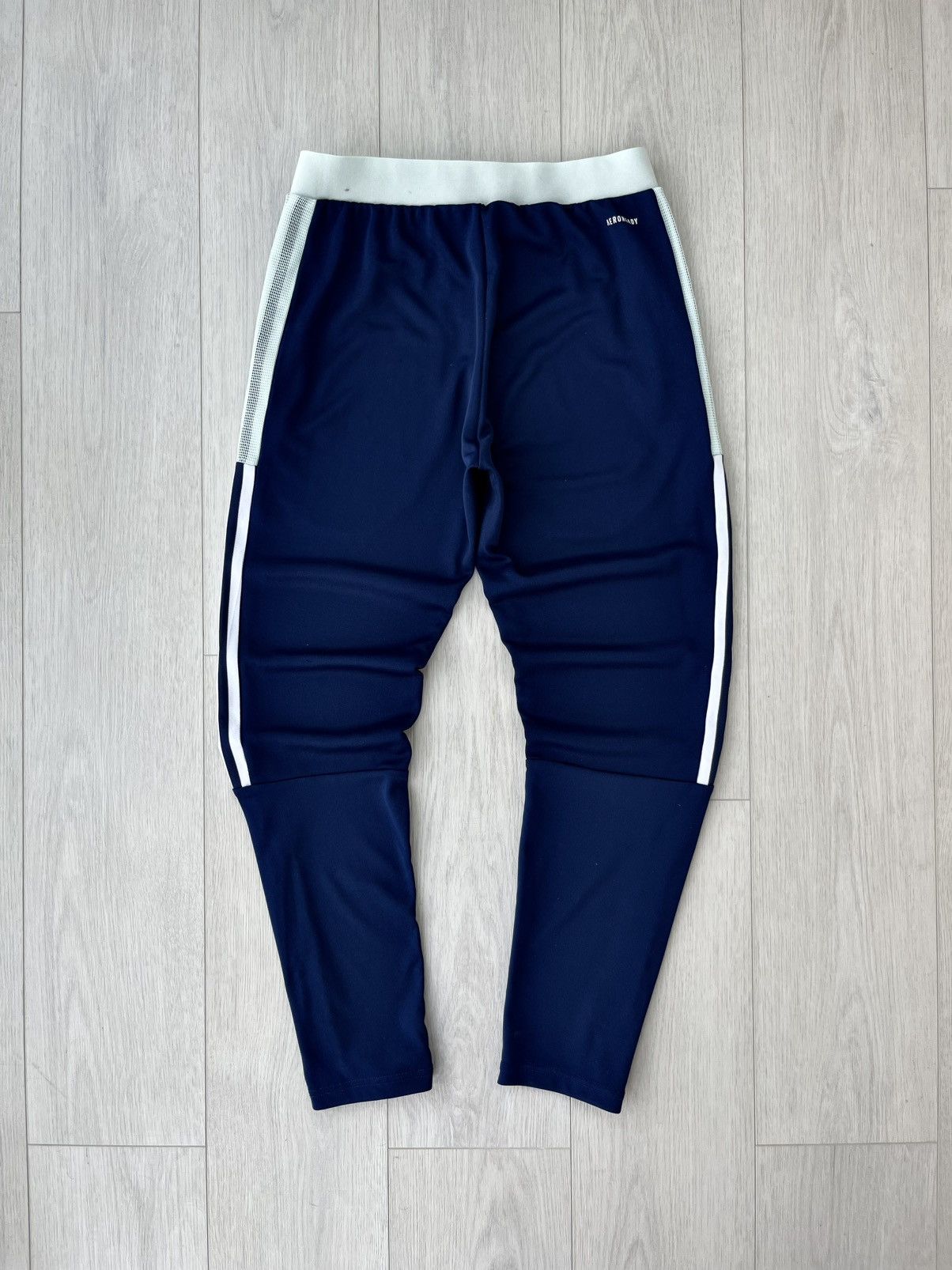 Adidas Adidas Feyenoord Soccer Jersey + Track Pants Tracksuit Bloke Size US S / EU 44-46 / 1 - 22 Thumbnail