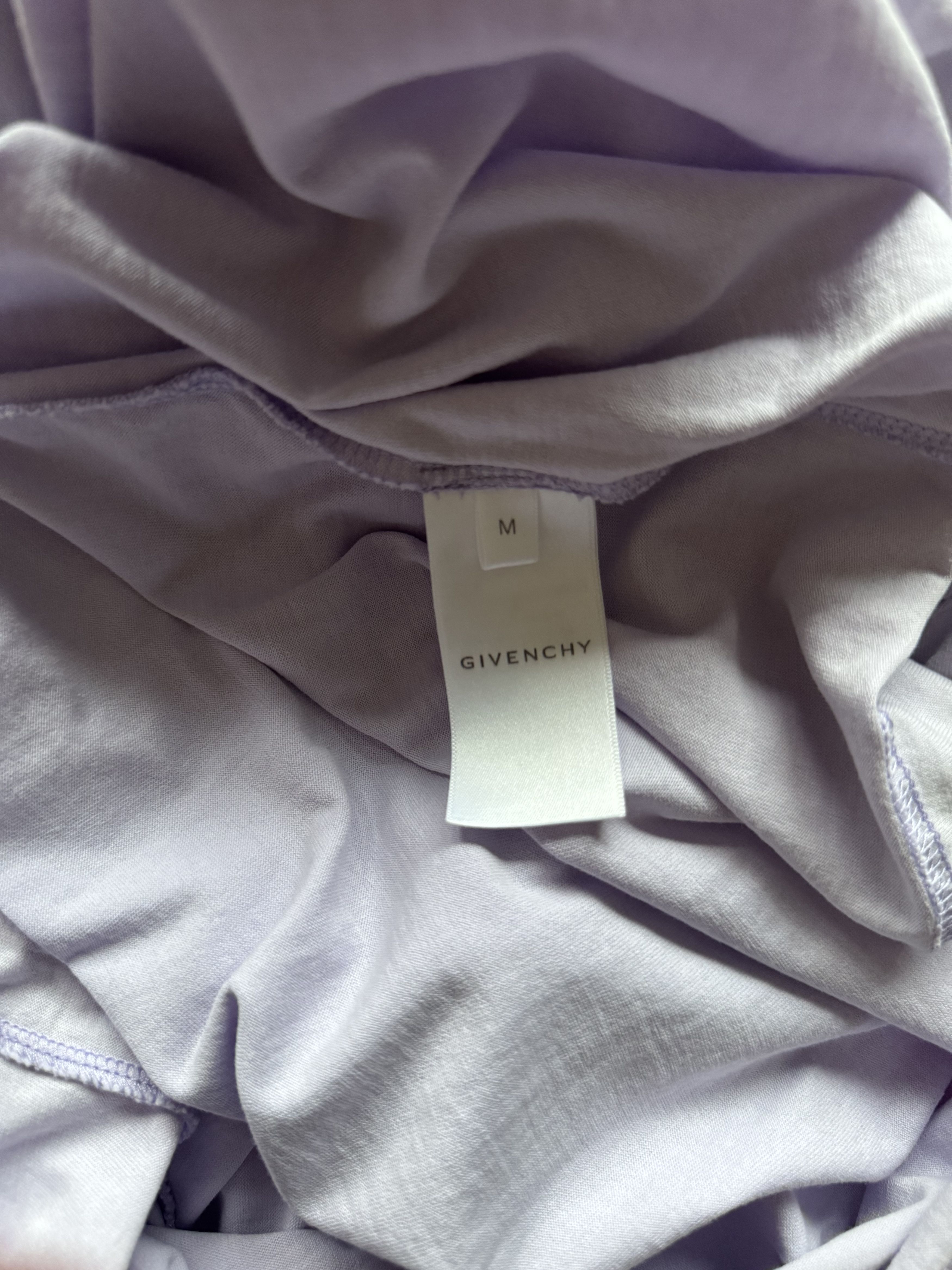 Givenchy Barbed Wire Flocked Logo T-Shirt Lilac Size US M / EU 48-50 / 2 - 12 Thumbnail