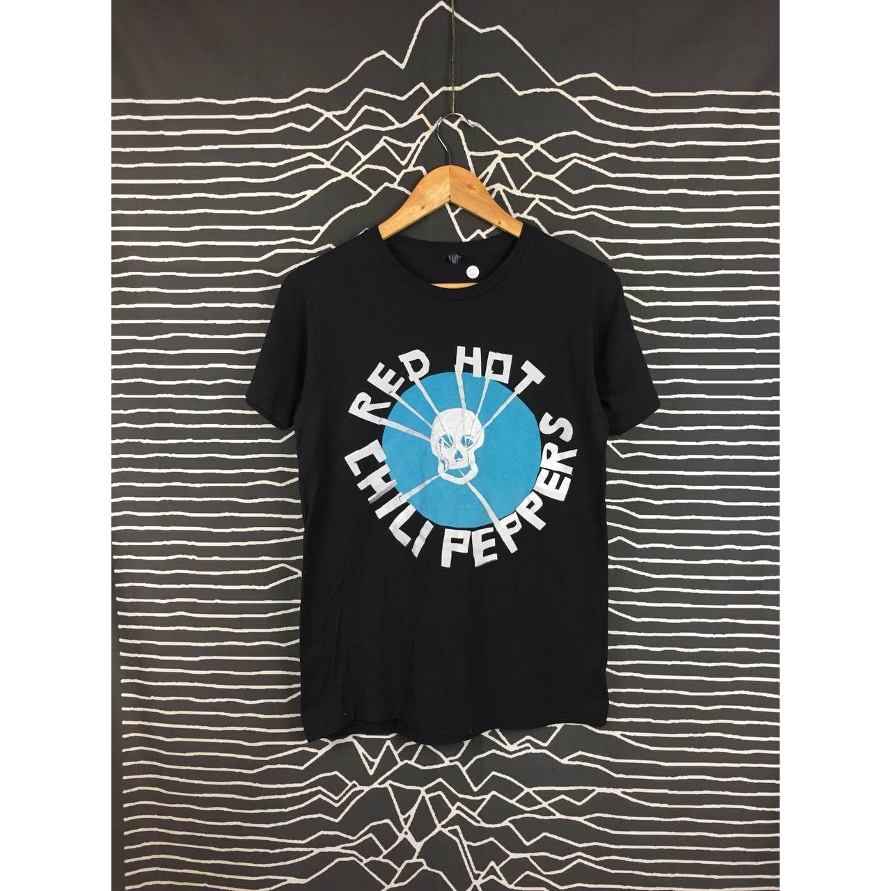 Band Tees × Vintage Red Hot Chili Peppers American Funk Rock Band Flea Skull Tee Size US S / EU 44-46 / 1 - 2 Thumbnail
