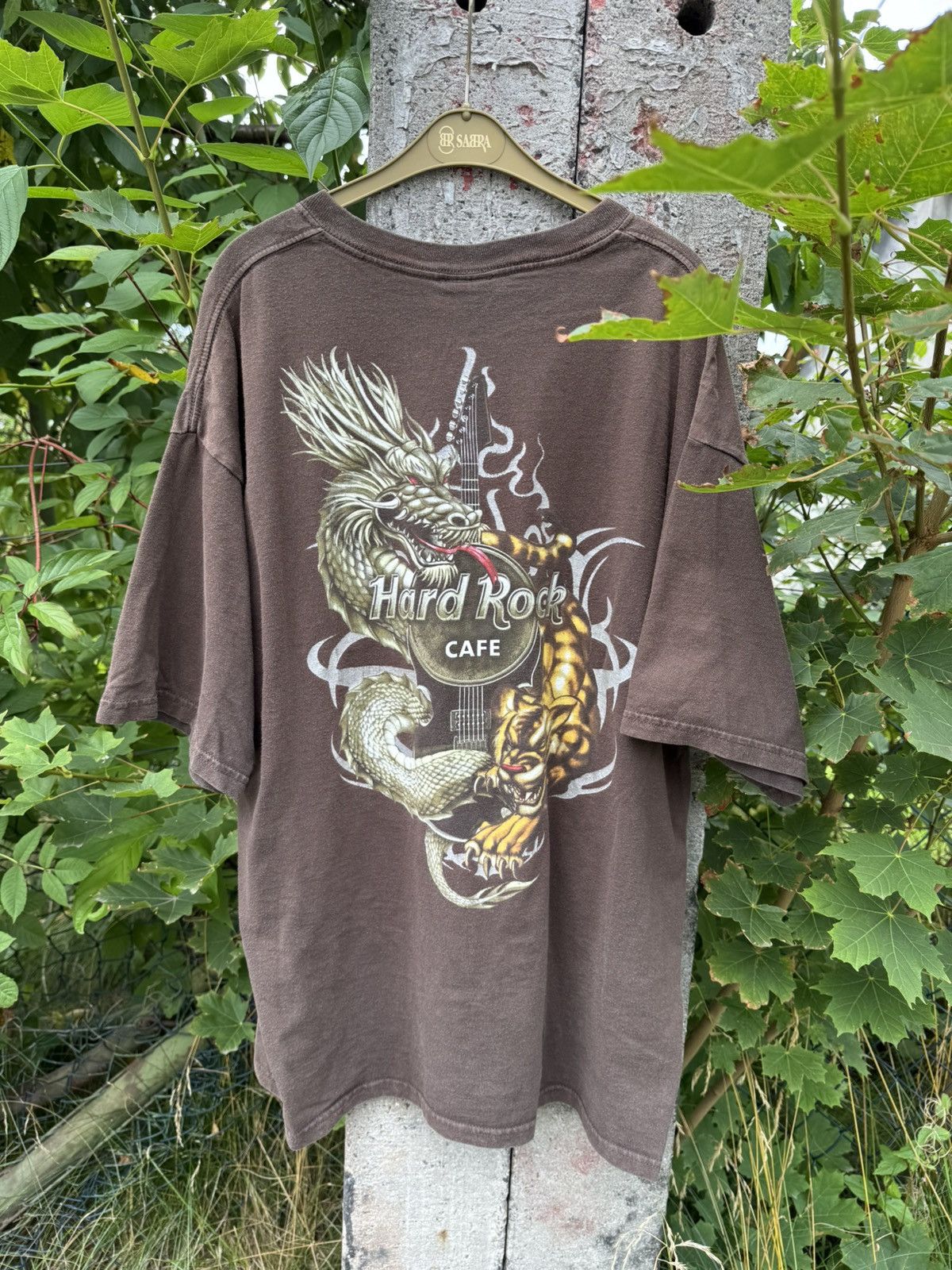 Hard Rock Cafe Vintage Hard Rock Cage Orlando USA Dragon Washed Tee 90s Size US XL / EU 56 / 4 - 1 Thumbnail