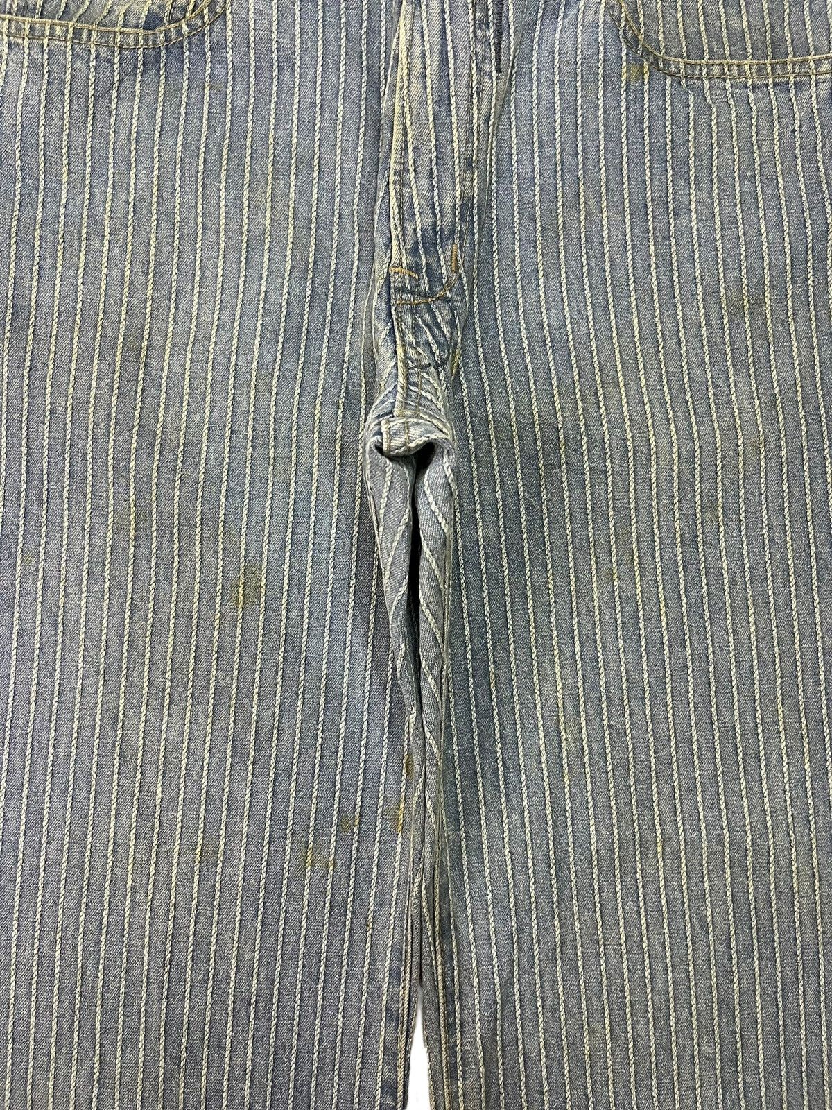 Japanese Brand Vintage Japanese Brand Hickory Style Mud Wash Baggy Jeans Size US 31 - 5 Thumbnail