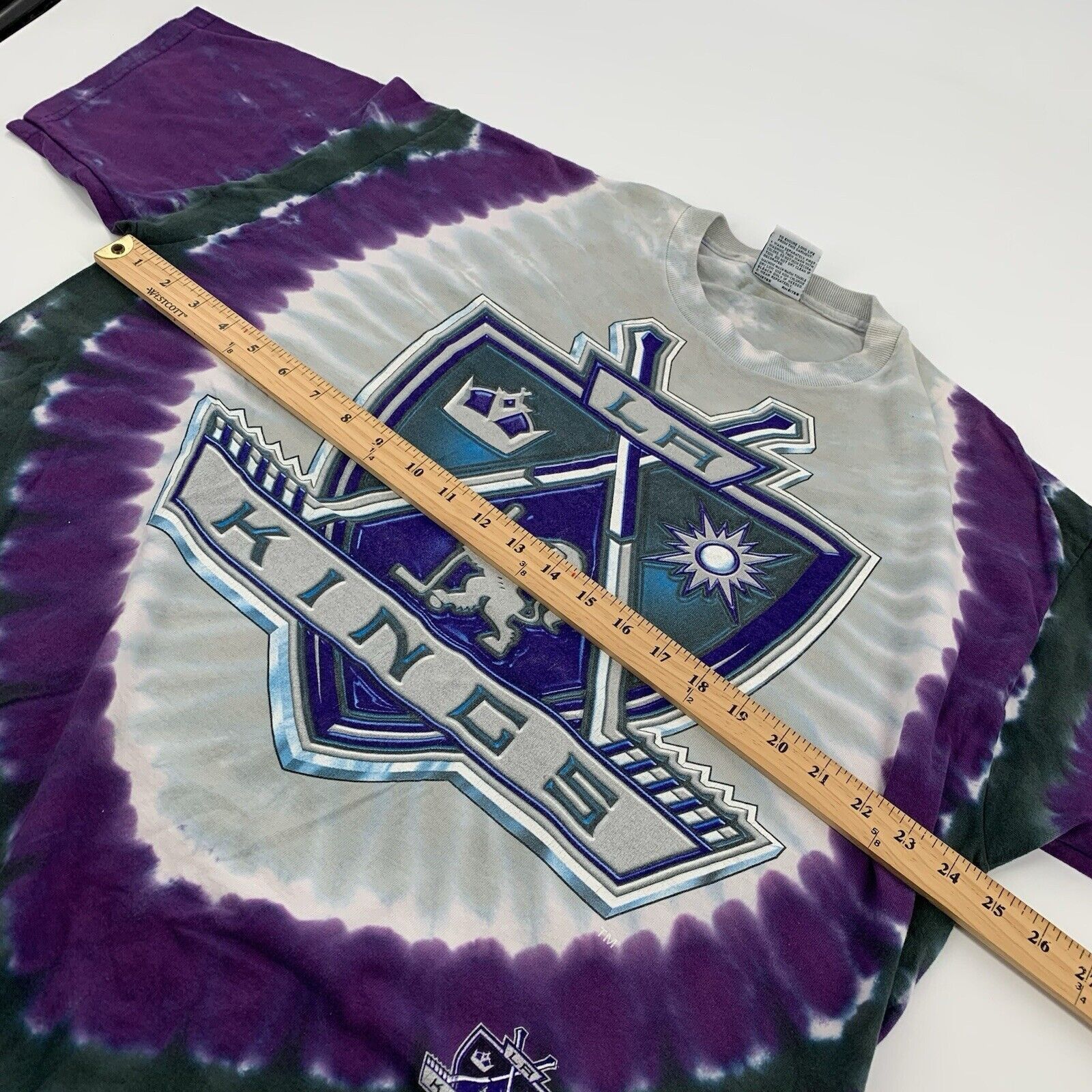Liquid Blue × Vintage RARE Vintage 90s LA Kings NHL Hockey Tie Dye T-Shirt Size US XL / EU 56 / 4 - 6 Thumbnail
