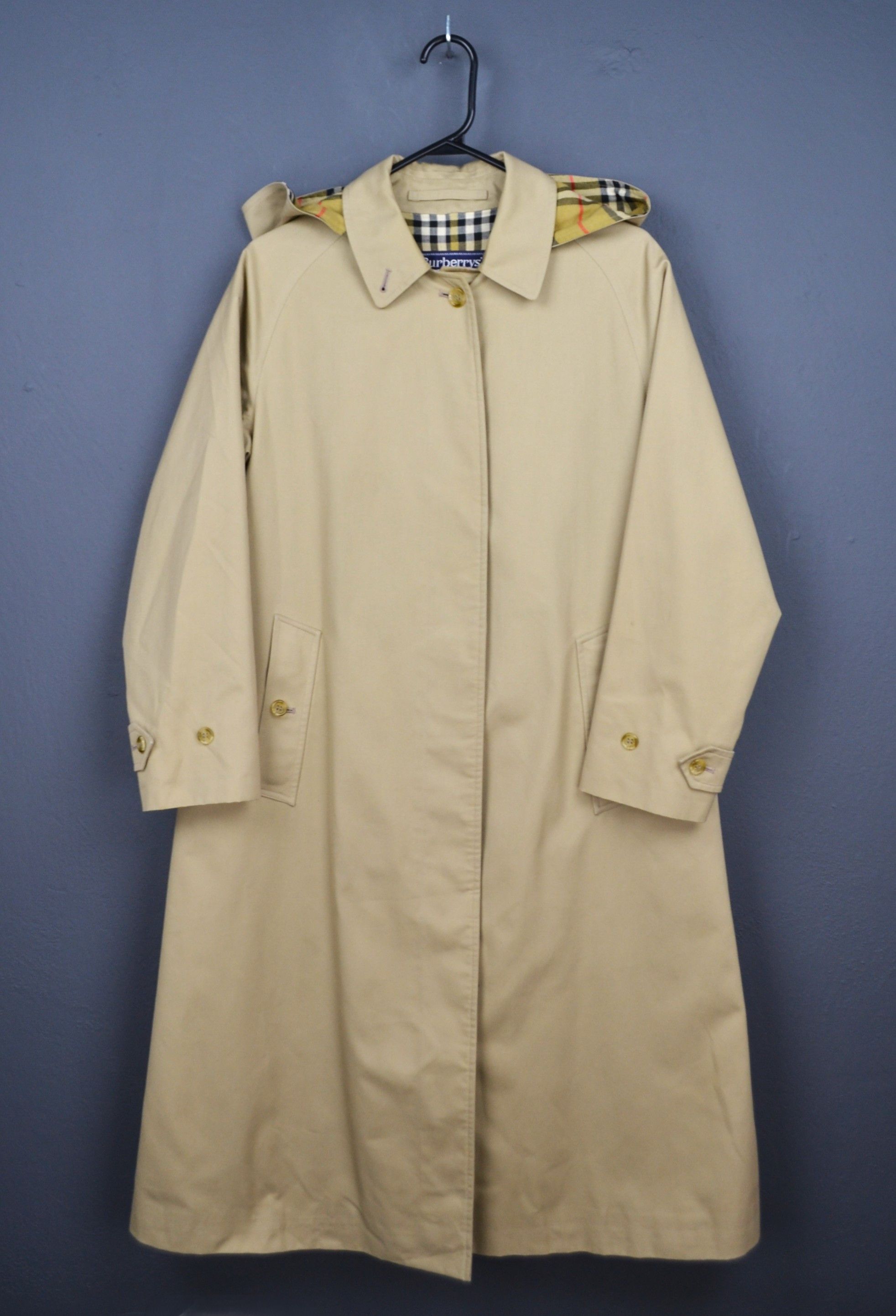 Burberry Burberry's Vintage Hooded Trenchcoat Coat Beige 10 XL Size L / US 10 / IT 46 - 1 Thumbnail
