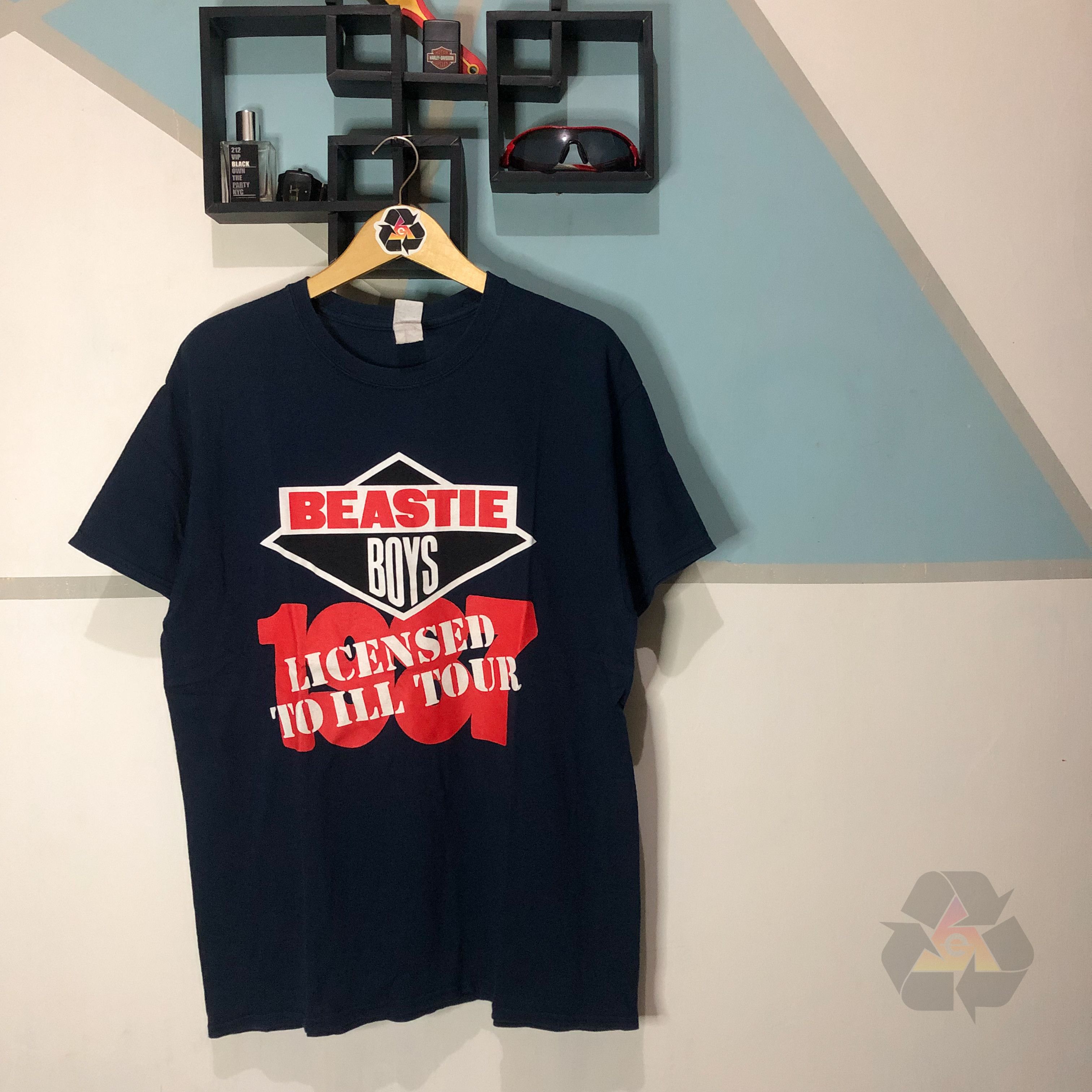 Band Tees Vintage Bestie Boys 1987 Licensed To I'll Tour T-Shirt Size US L / EU 52-54 / 3 - 1 Thumbnail
