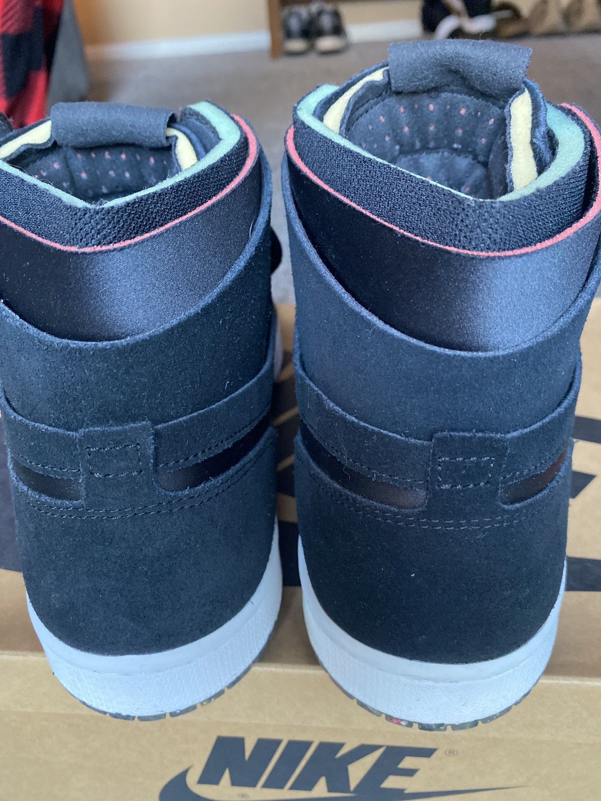 Jordan Brand × Nike Jordan 1 Retro High Zoom Court Purple Size US 10.5 / EU 43-44 - 4 Thumbnail