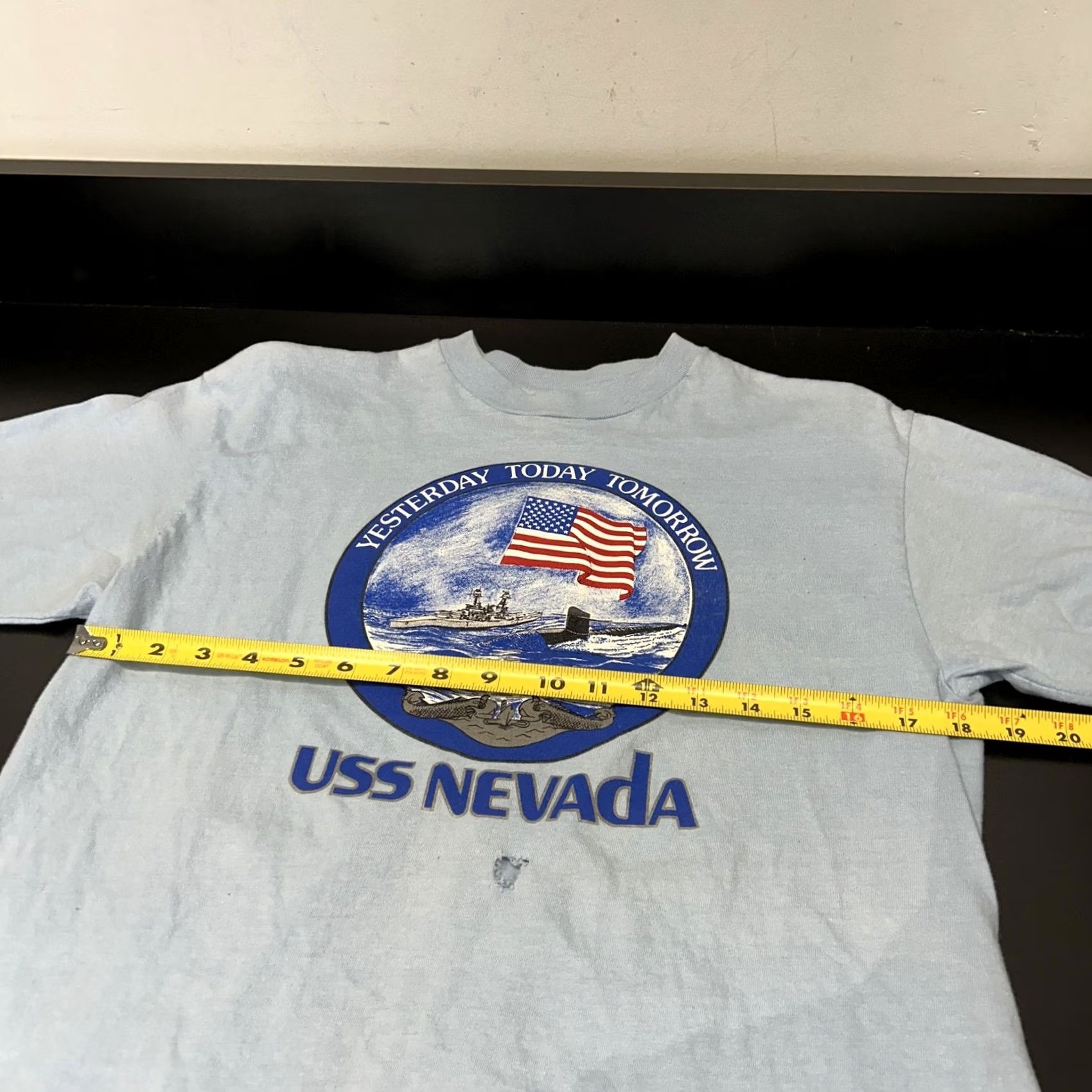 Hanes VINTAGE Hanes Shirt Mens Large Blue Navy Graphic USA Tee 80s USS Nevada Military Patriotic Crew Neck Short Sleeve Size US L / EU 52-54 / 3 - 6 Thumbnail
