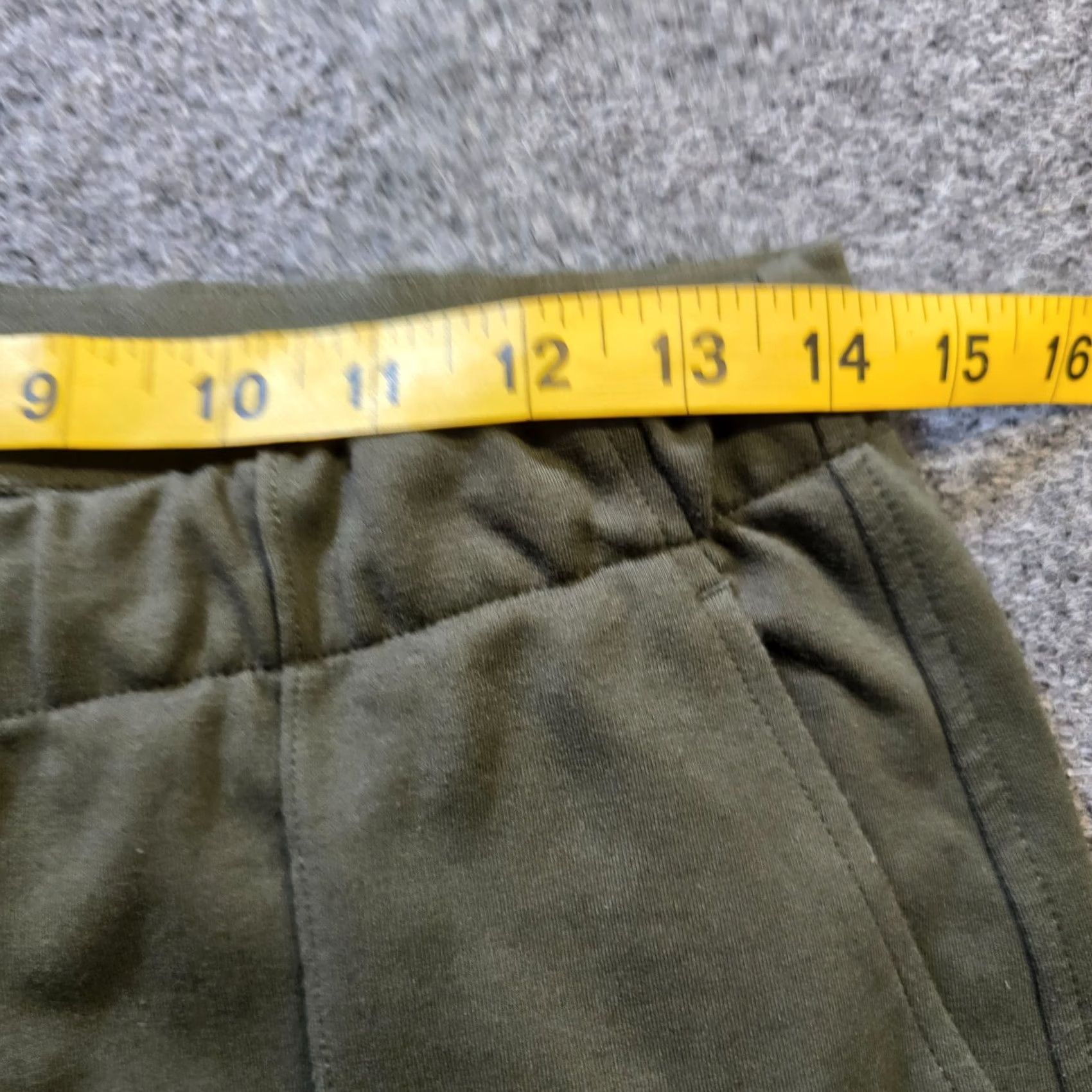 Everlane Everlane Pants Women Large Green Kalamata Olive Pull On Taper Capsule Size 36" / US 14 / IT 50 - 6 Thumbnail