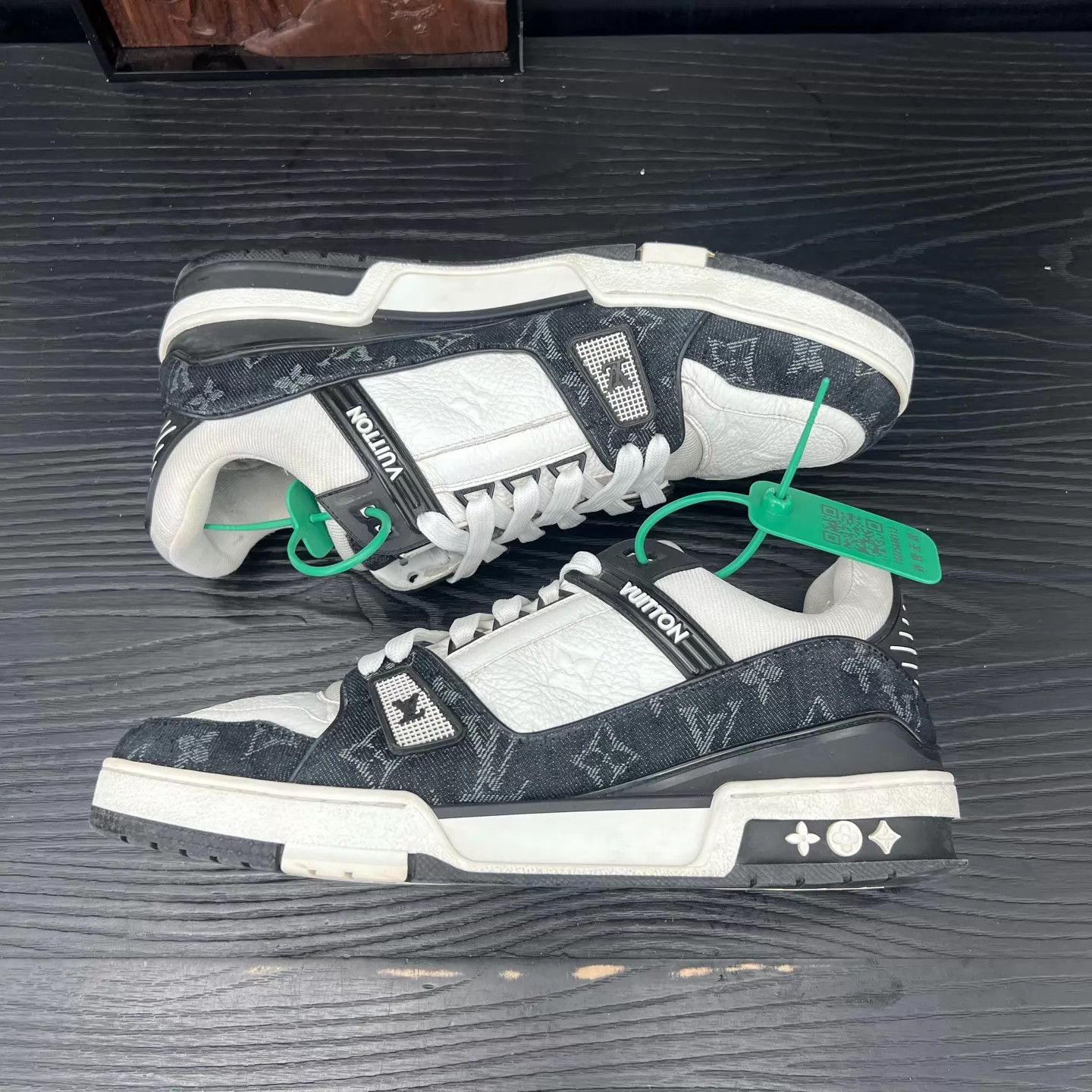Louis Vuitton LV Trainer Black White Denim 42.5 Size US 9.5 / EU 42-43 - 2 Thumbnail