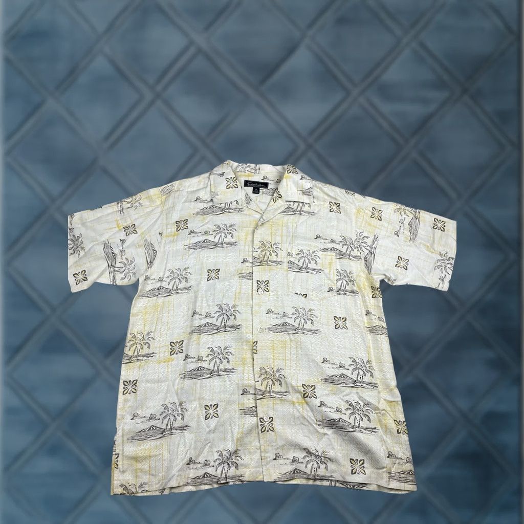 Quiksilver VINTAGE Quiksilver Shirt XL Men Silk Island Button Up Short Sleeve Yellow Geometric Pattern 90s Classic Mens Size US XL / EU 56 / 4 - 1 Thumbnail