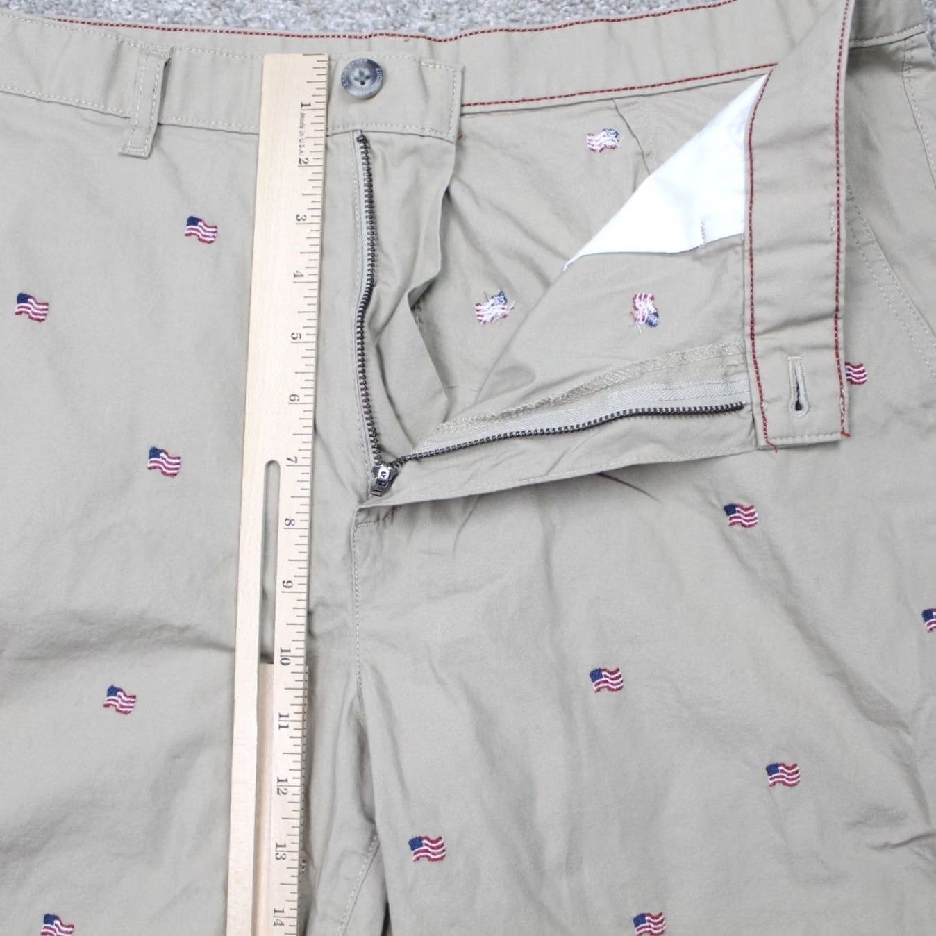 Eddie Bauer Eddie Bauer Men 35 Khaki American Flag All Over Print Chino Shorts 9" Inseam Casual Workwear Lightweight Pockets Regular Size 35 Mens Size US 35 - 7 Thumbnail