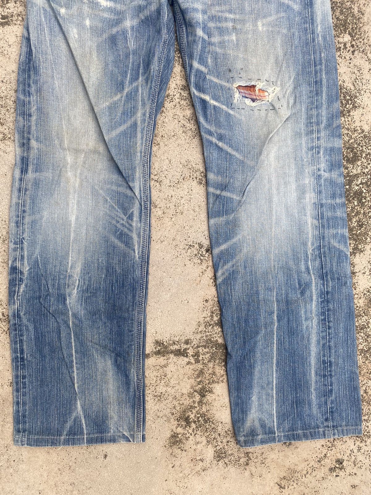 Edwin × Japanese Brand × Vintage Vintage y2K Edwin Distressed Honeycomb Denim Jeans Size US 33 - 10 Thumbnail