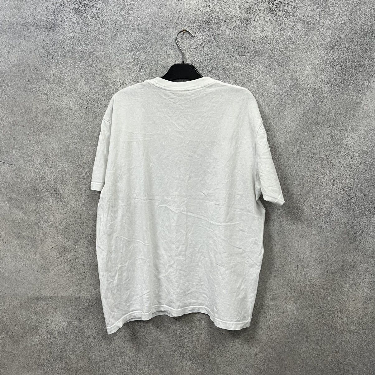 Supreme Supreme T-Shirt big logo white tshirt Size US M / EU 48-50 / 2 - 9 Thumbnail