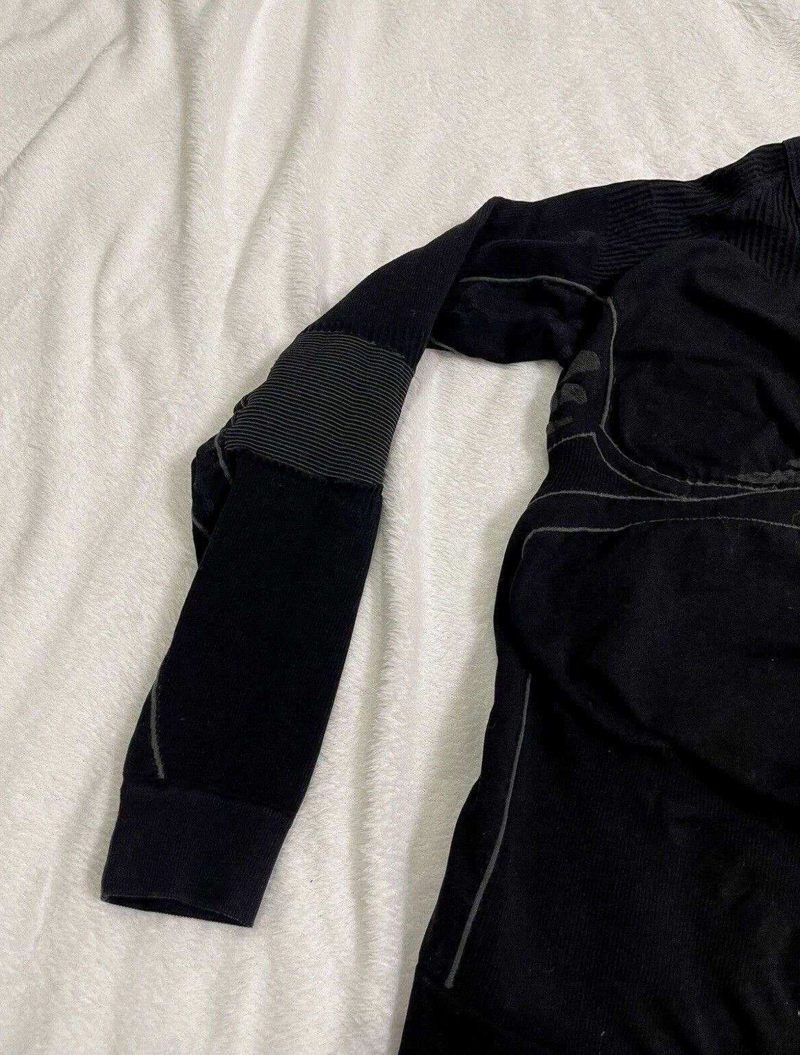 Other X-bionic thermo longsleeve black v neck Size US M / EU 48-50 / 2 - 5 Thumbnail