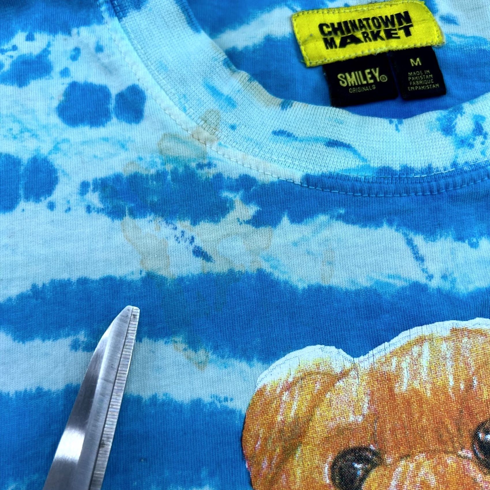Vintage Chinatown Market Polo Bear Smiley Basketball Blue Tie-dye T-Shirt Medium Tee Shirt Mens Tee Shirt Blue Tie-dye Polo Bear Smiley Basketball Size US M / EU 48-50 / 2 - 5 Thumbnail