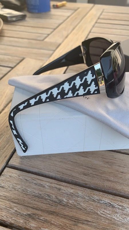 Dior × John Galliano × Vintage Christian Dior Sunglasses Patterns Mask Shield Sport Logo Size ONE SIZE - 3 Thumbnail