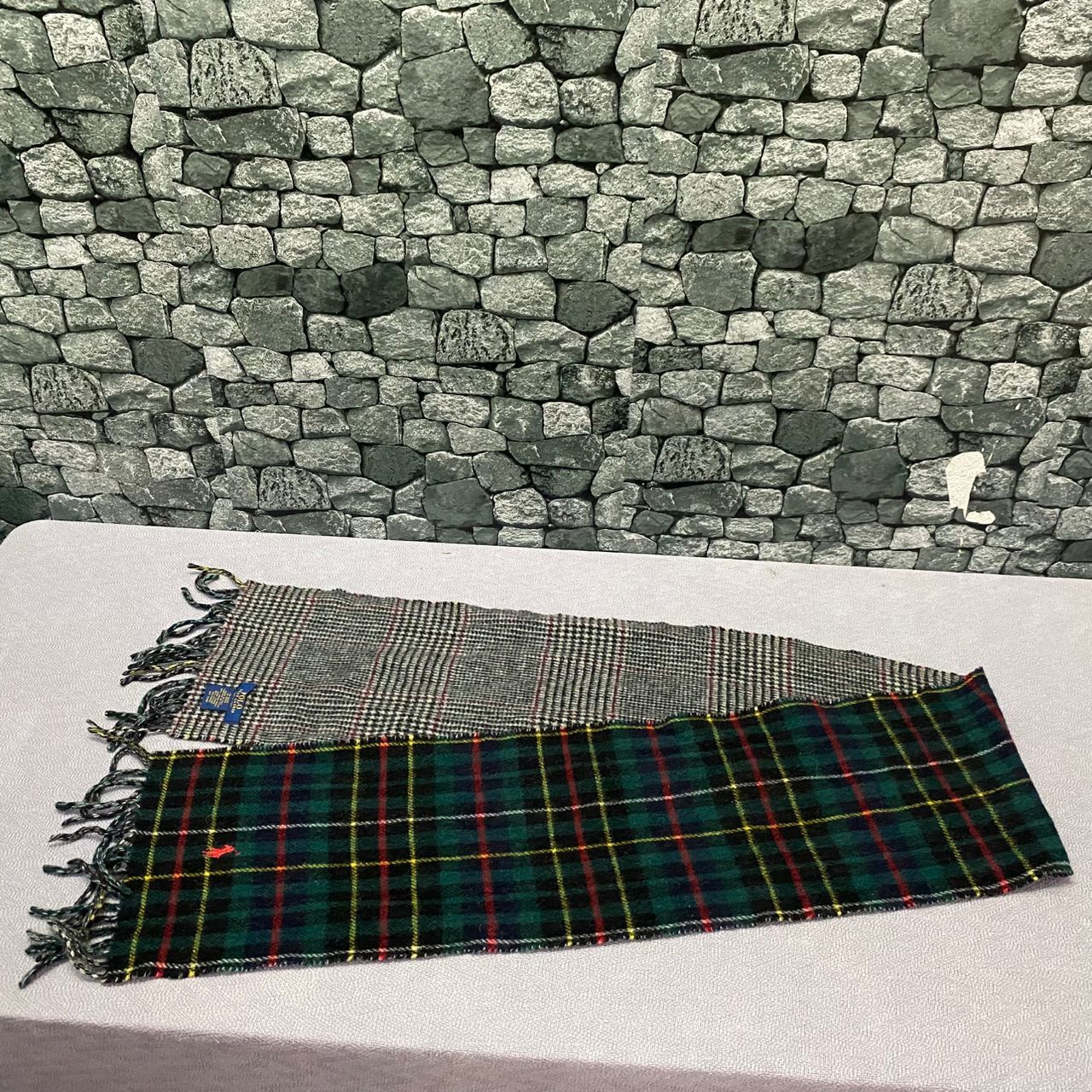 Polo Ralph Lauren Vintage Polo Ralph Lauren Made in Italy Scarf Size ONE SIZE - 4 Thumbnail